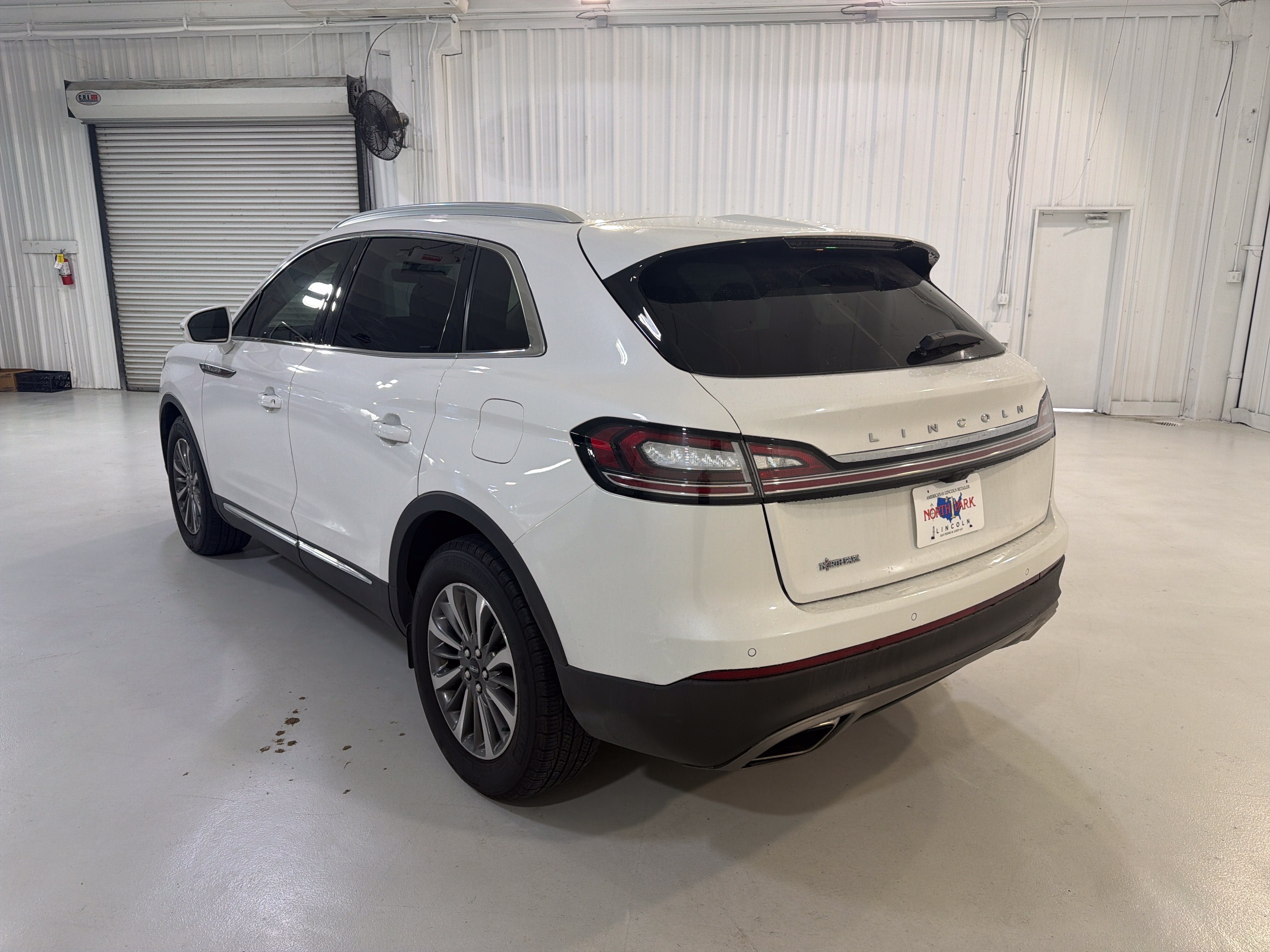 2023 Lincoln Nautilus Standard