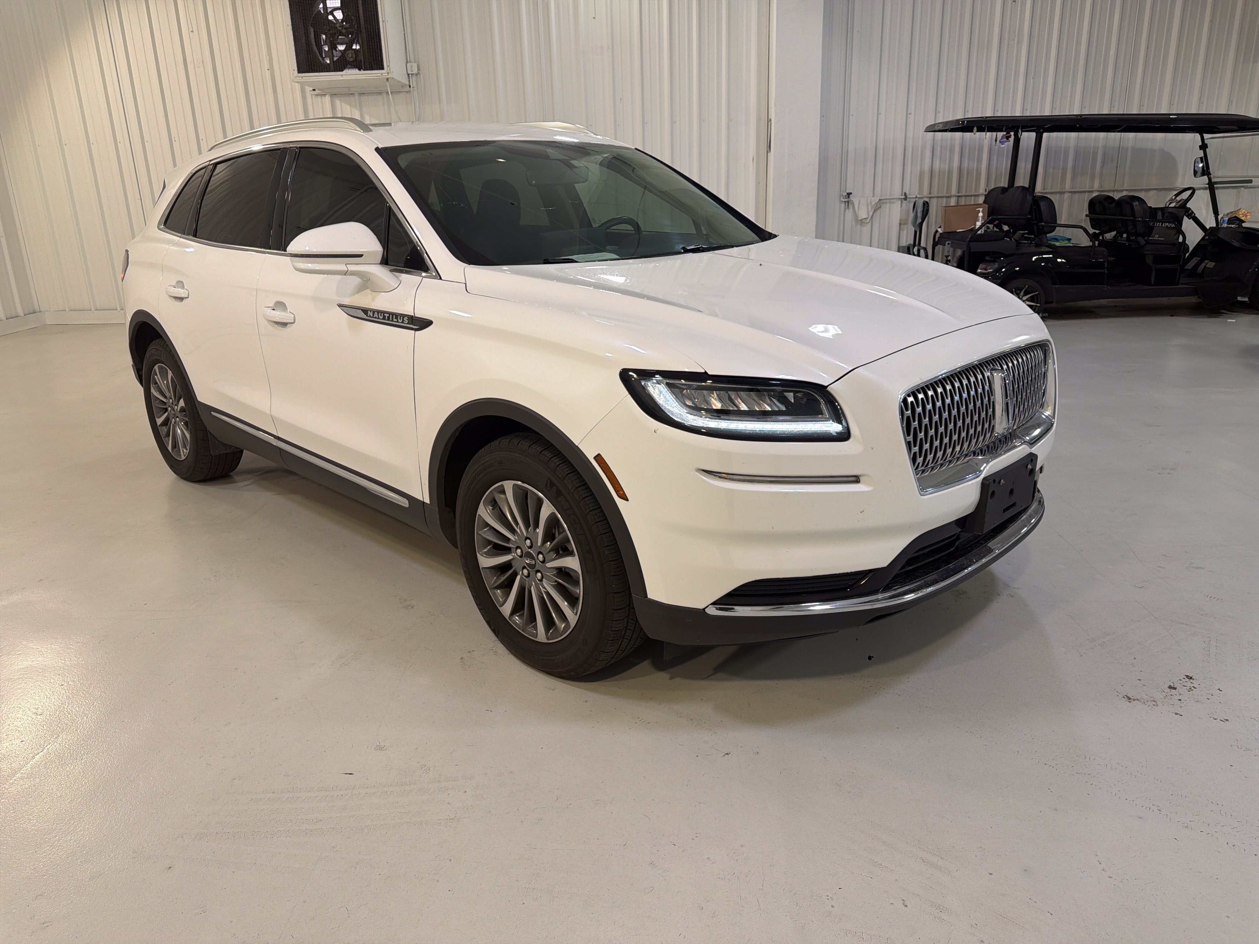 2023 Lincoln Nautilus Standard