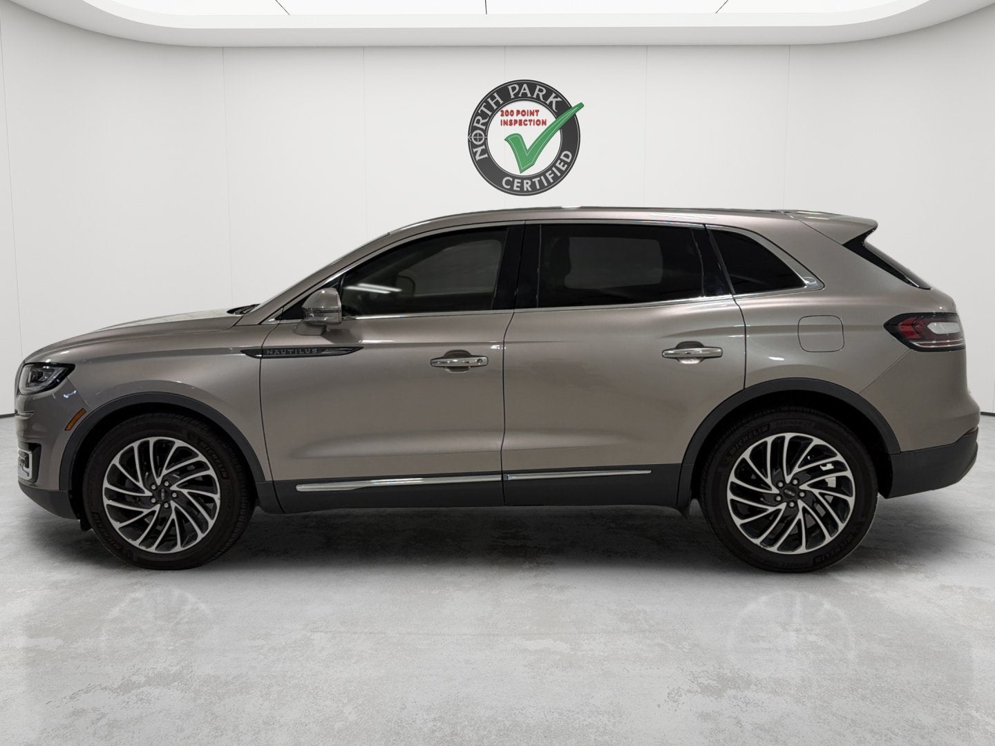 2020 Lincoln Nautilus Reserve