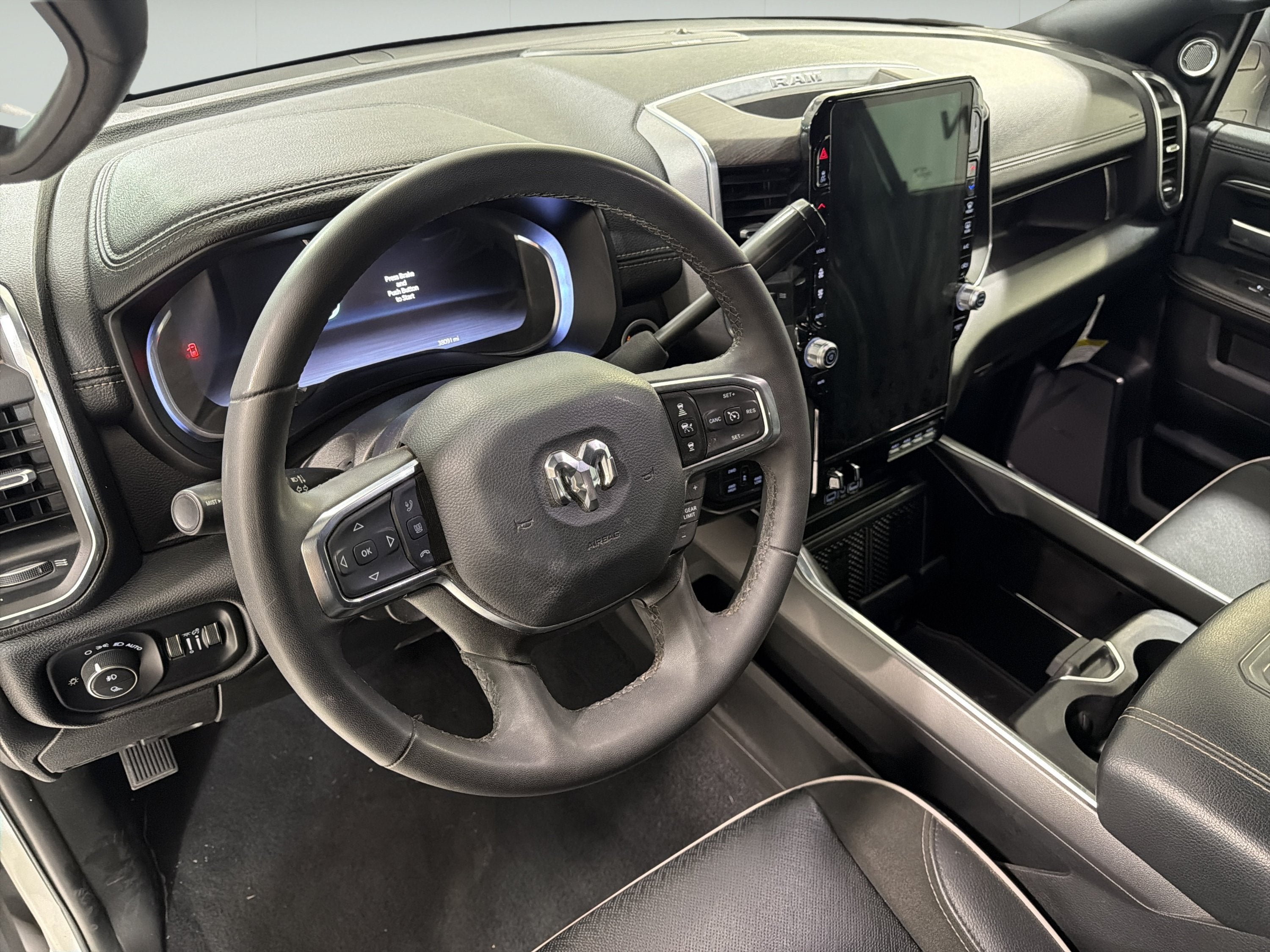2025 RAM 2500 Laramie