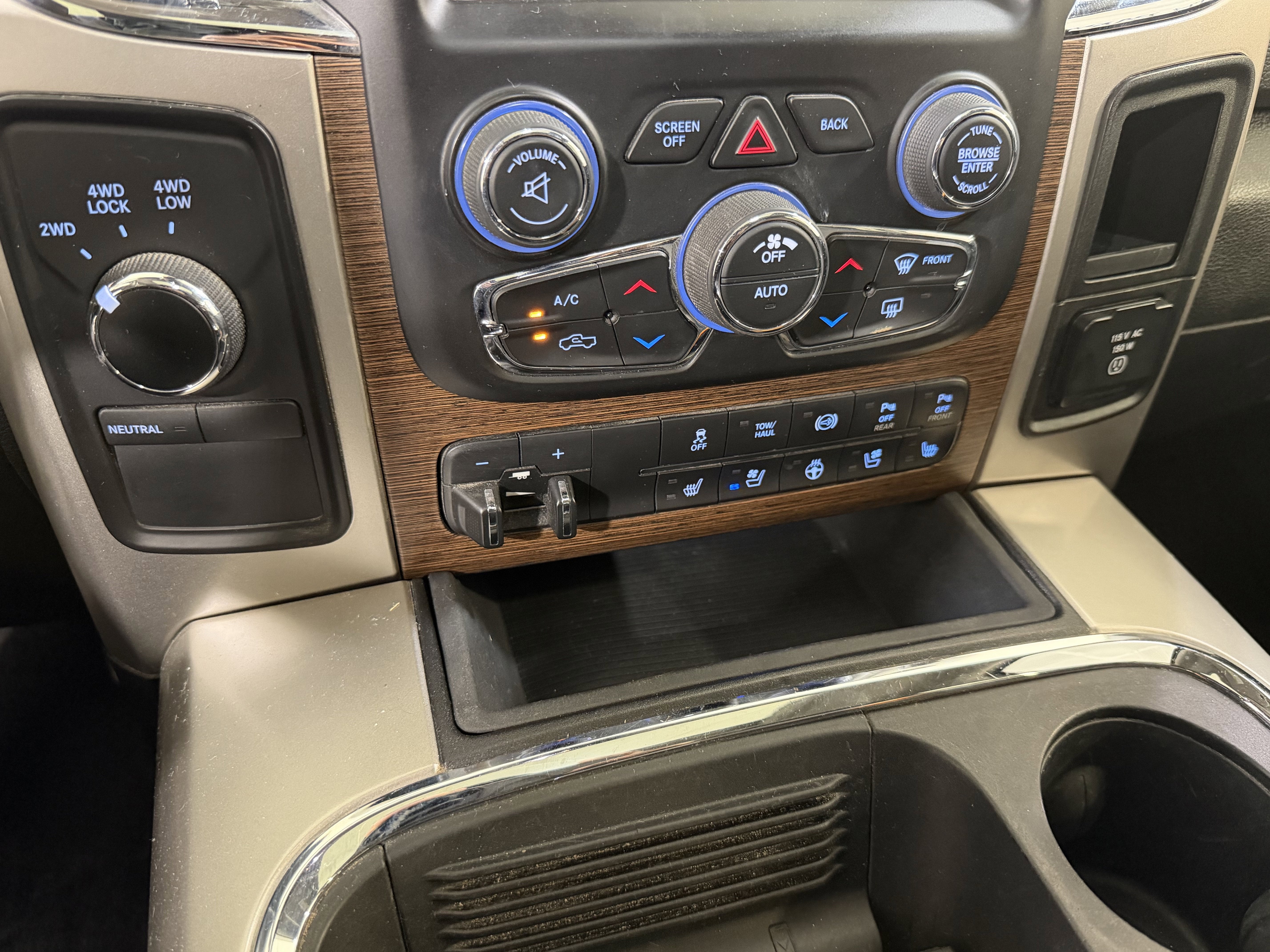 2017 RAM 2500 Laramie