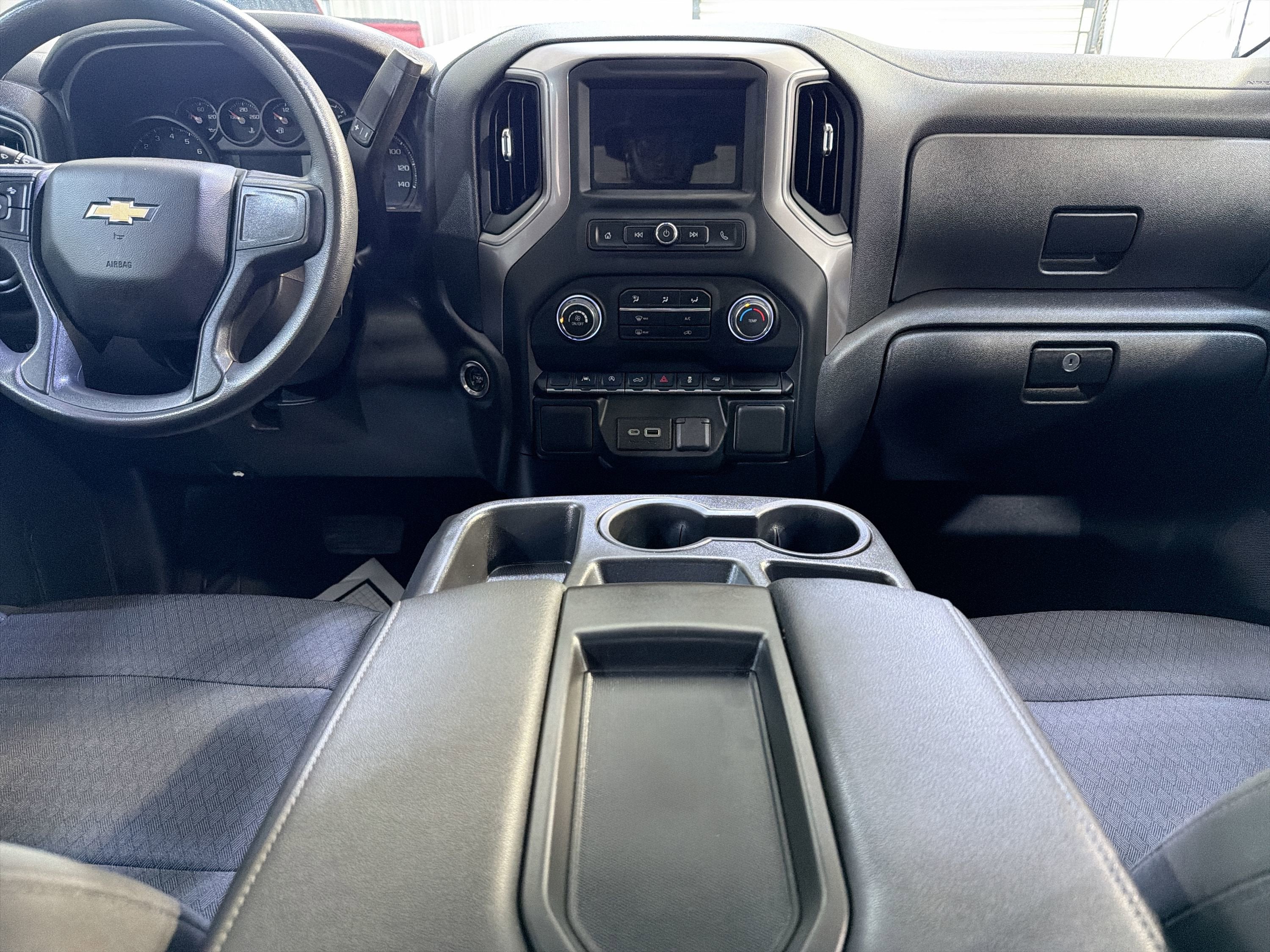 2022 Chevrolet Silverado 1500 Custom