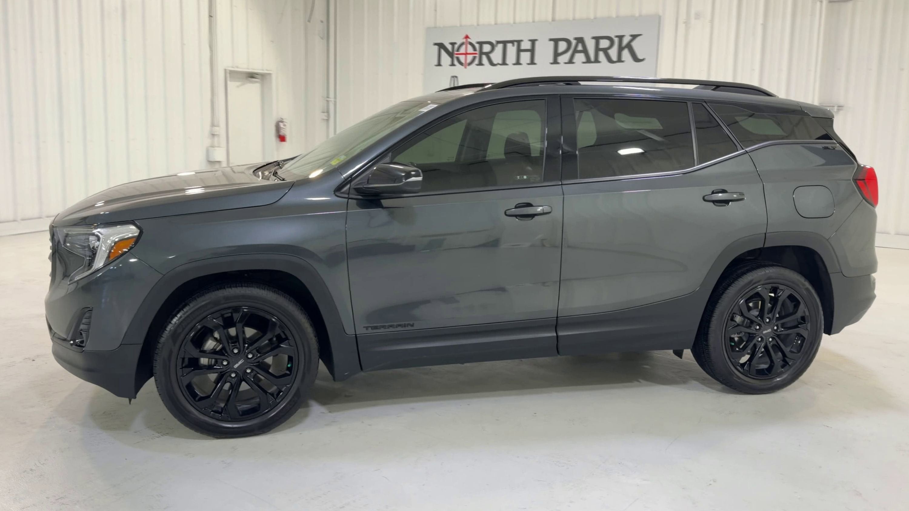 2021 GMC Terrain SLT