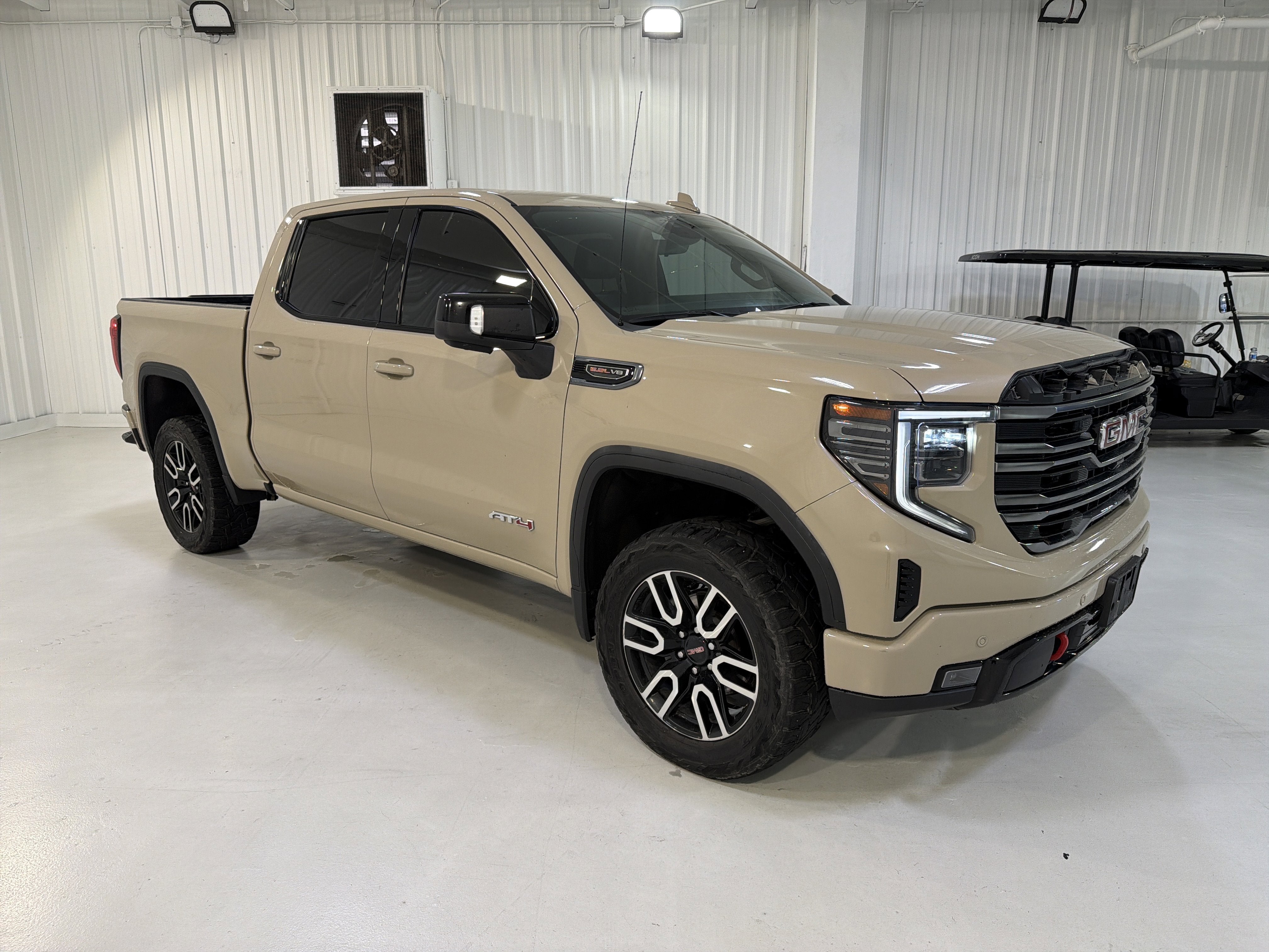 2022 GMC Sierra 1500 AT4