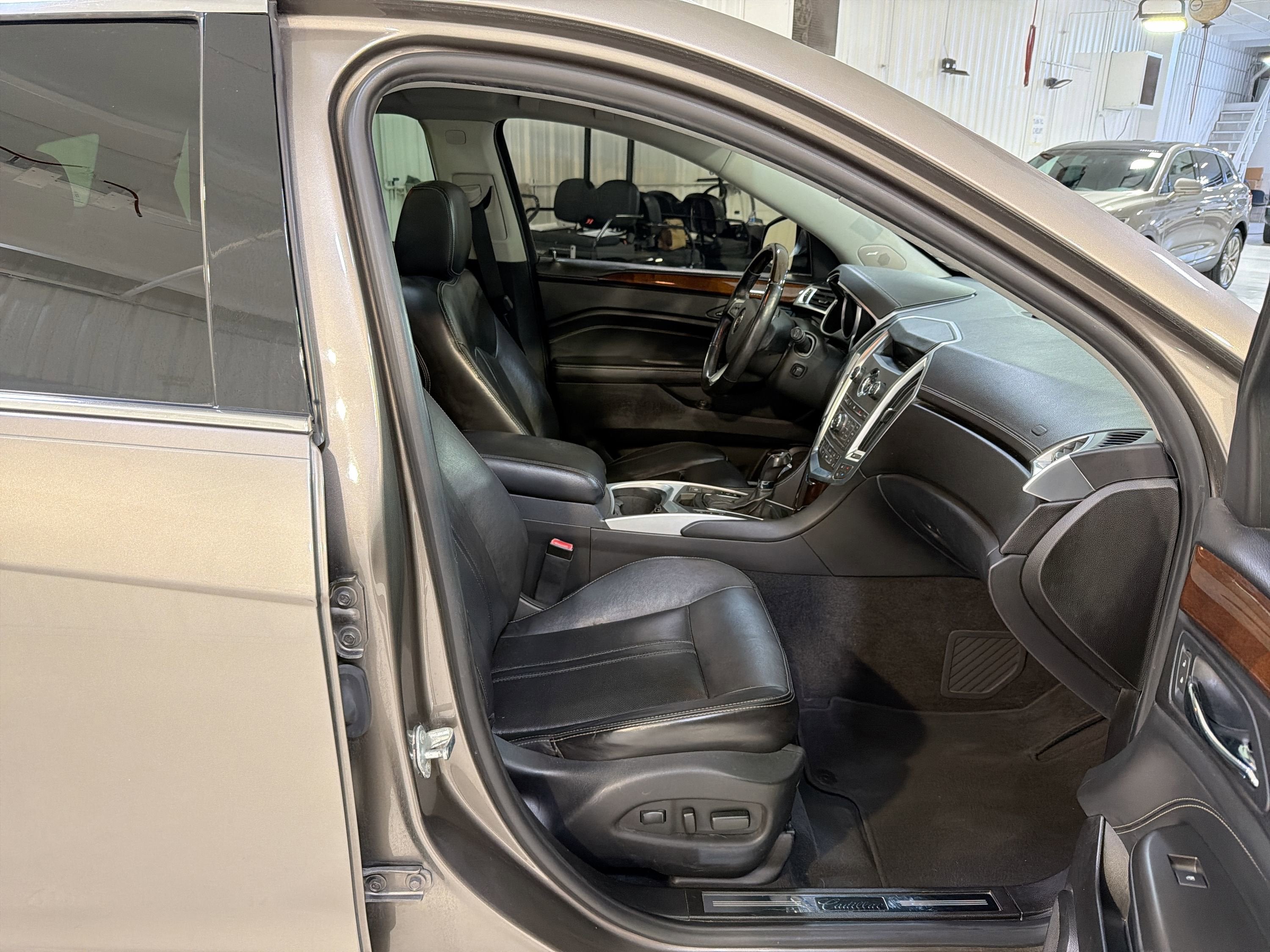 2012 Cadillac SRX Premium Collection