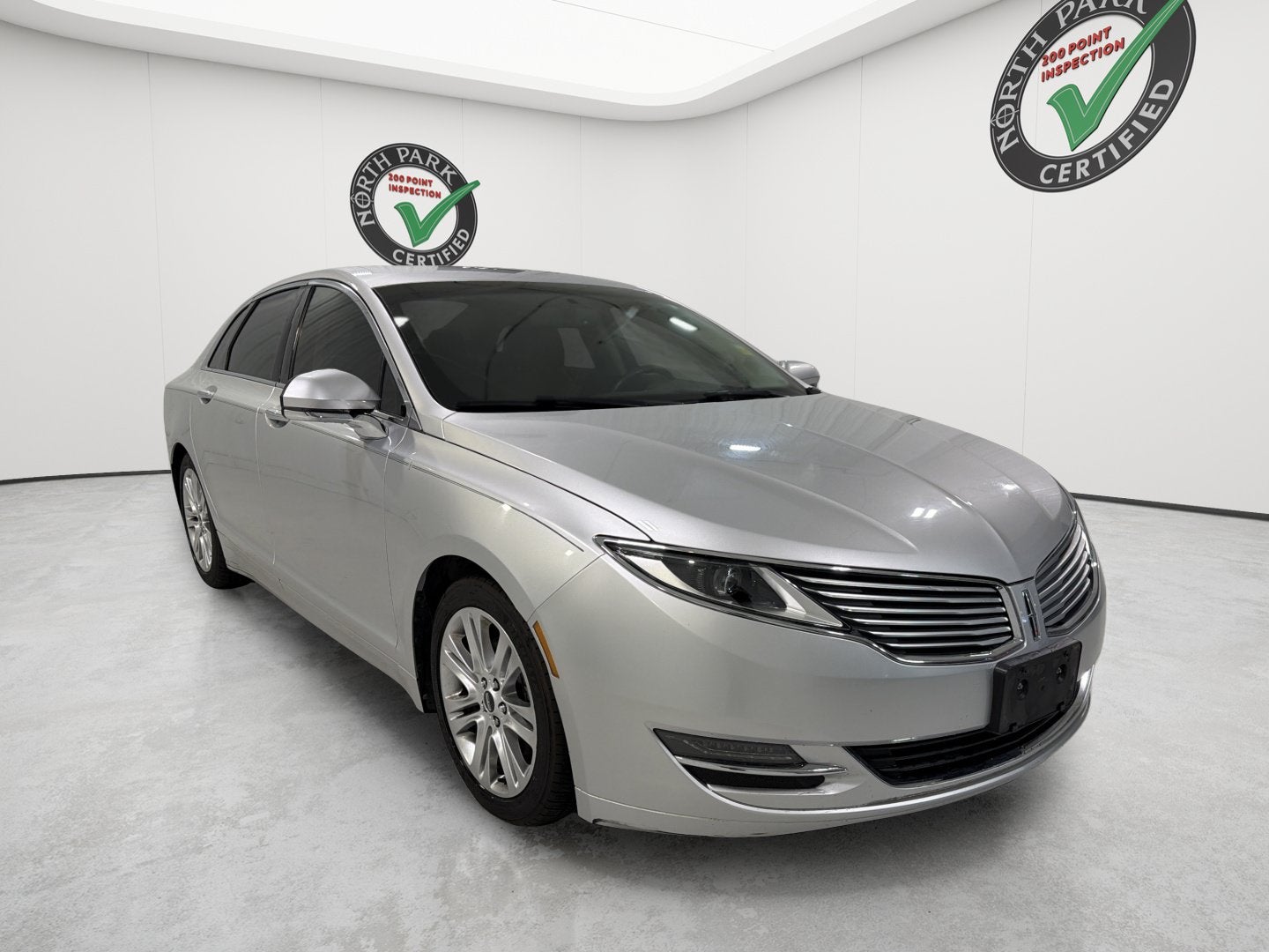 2014 Lincoln MKZ Base