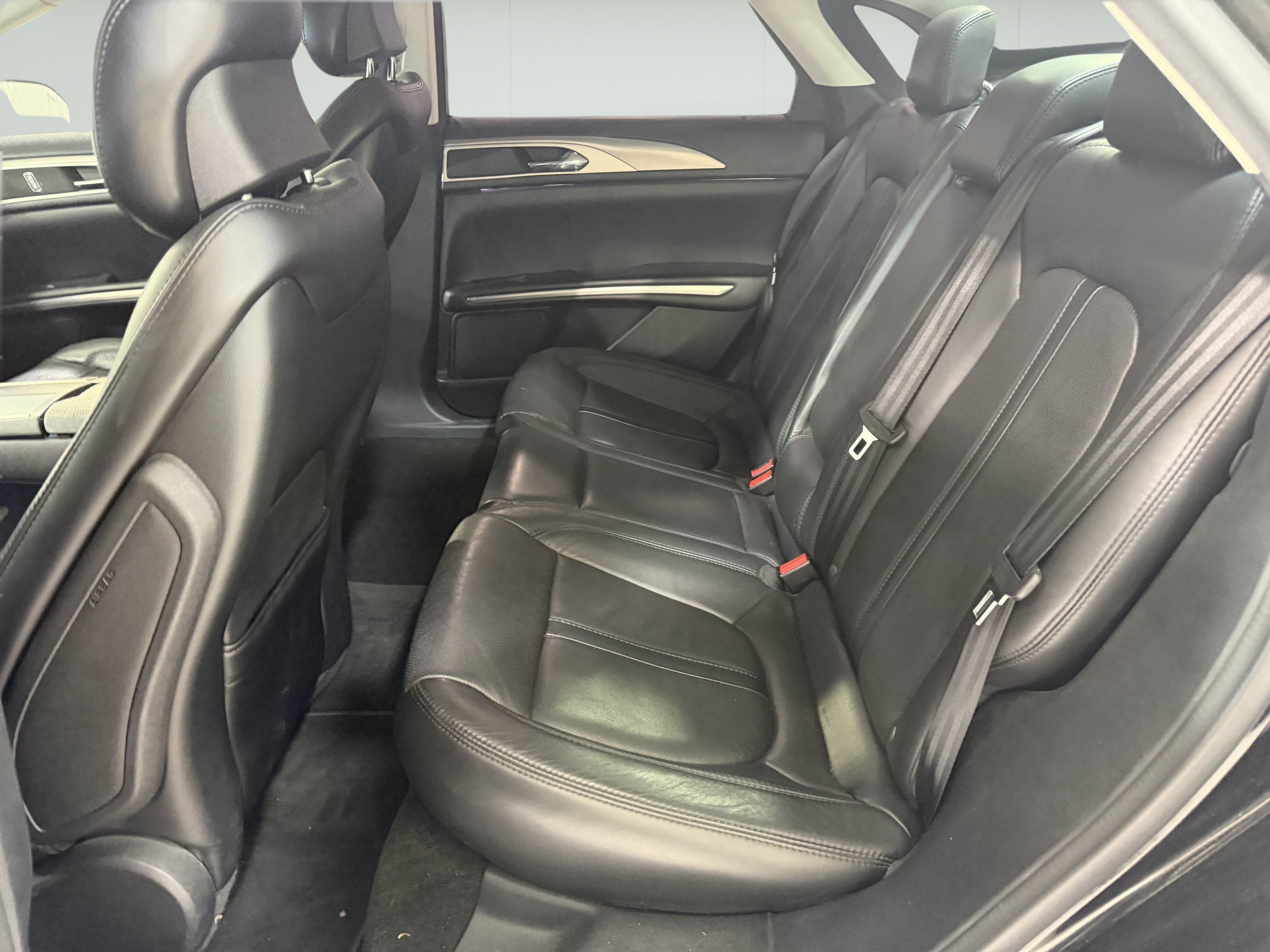 2016 Lincoln MKZ 4dr Sdn FWD