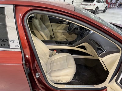 2014 Lincoln MKZ Base