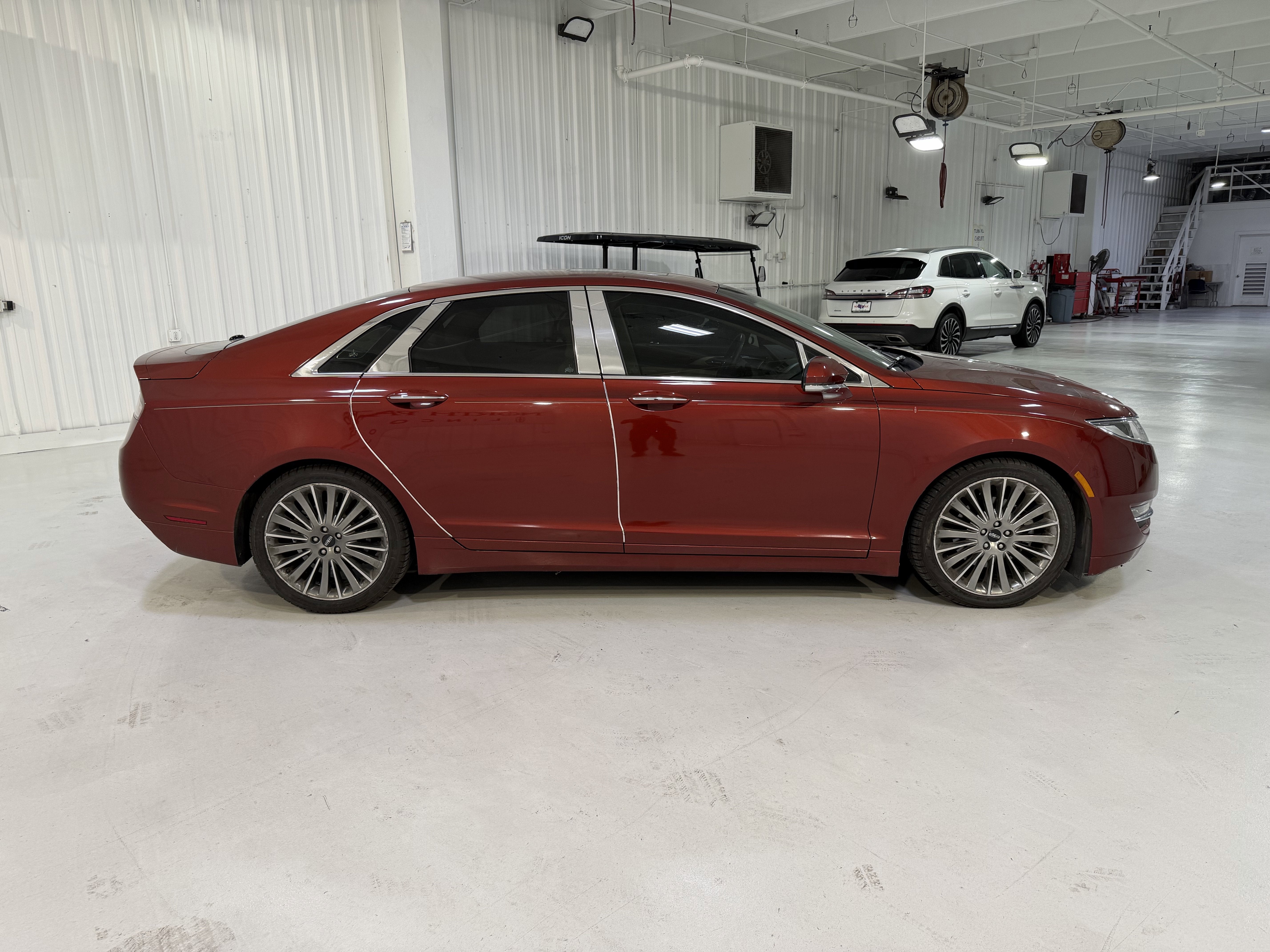 2014 Lincoln MKZ Base