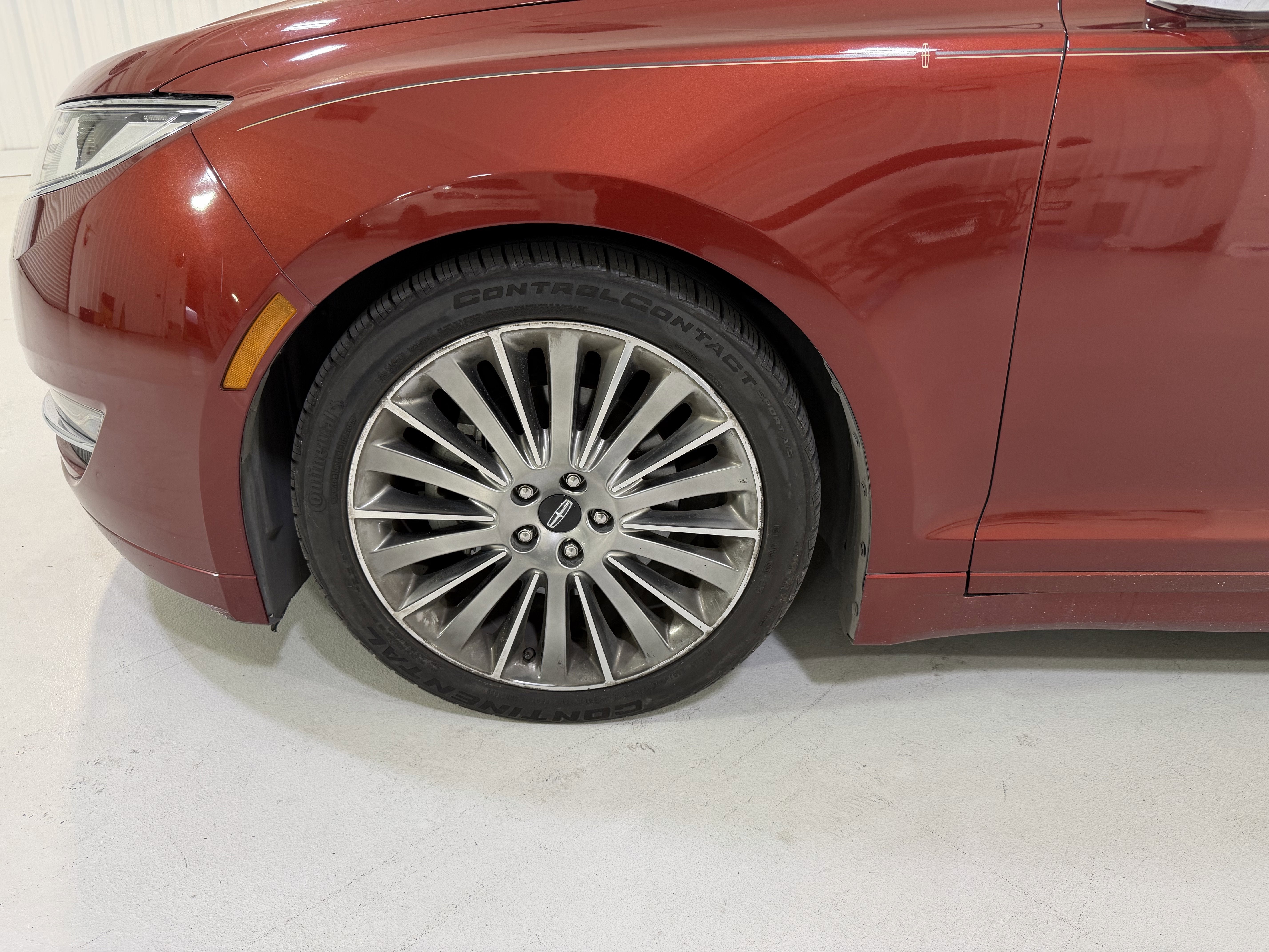 2014 Lincoln MKZ Base