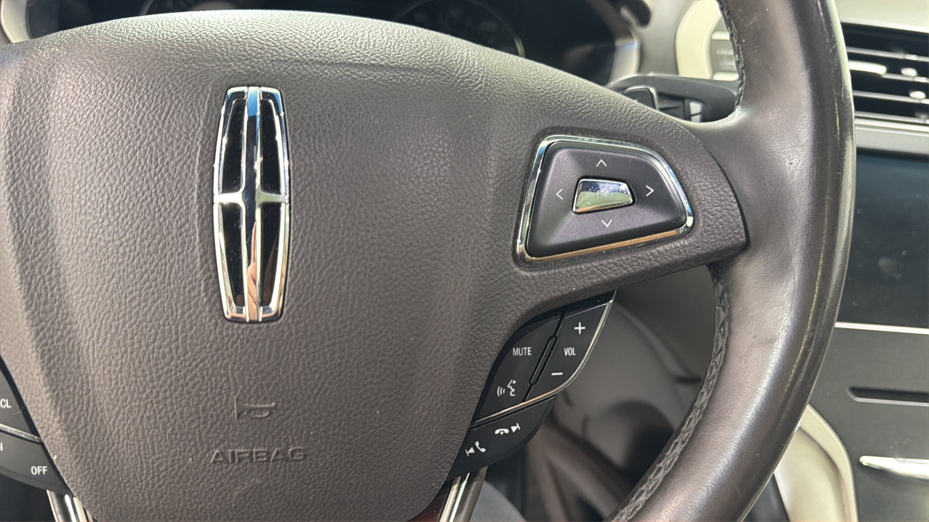 2016 Lincoln MKZ Black Label