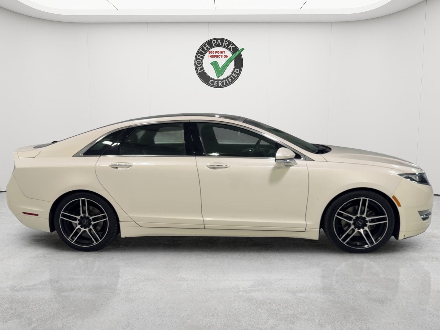 2016 Lincoln MKZ Black Label