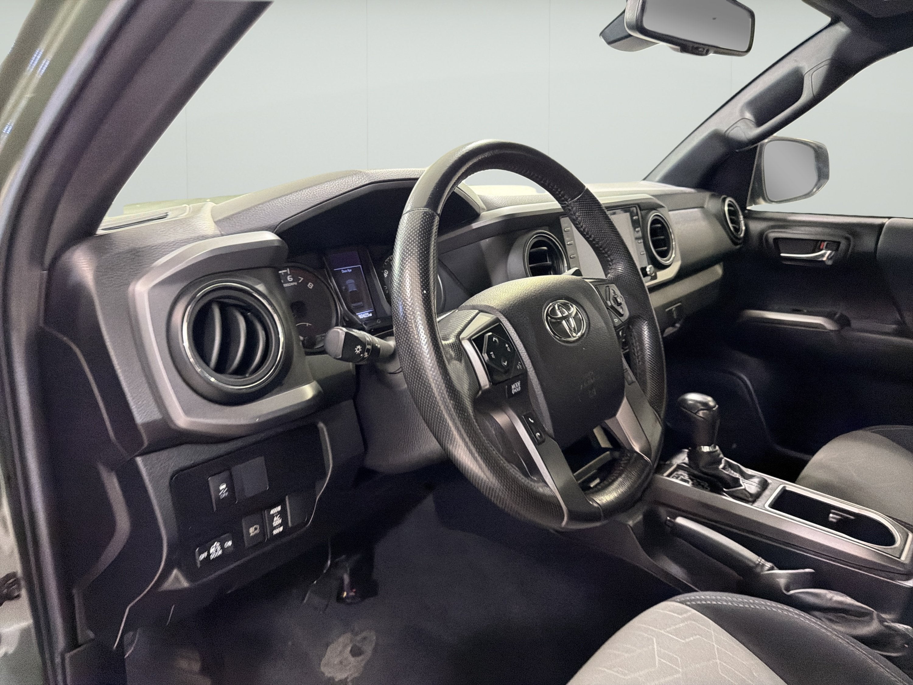 2022 Toyota Tacoma 2WD TRD Off-Road