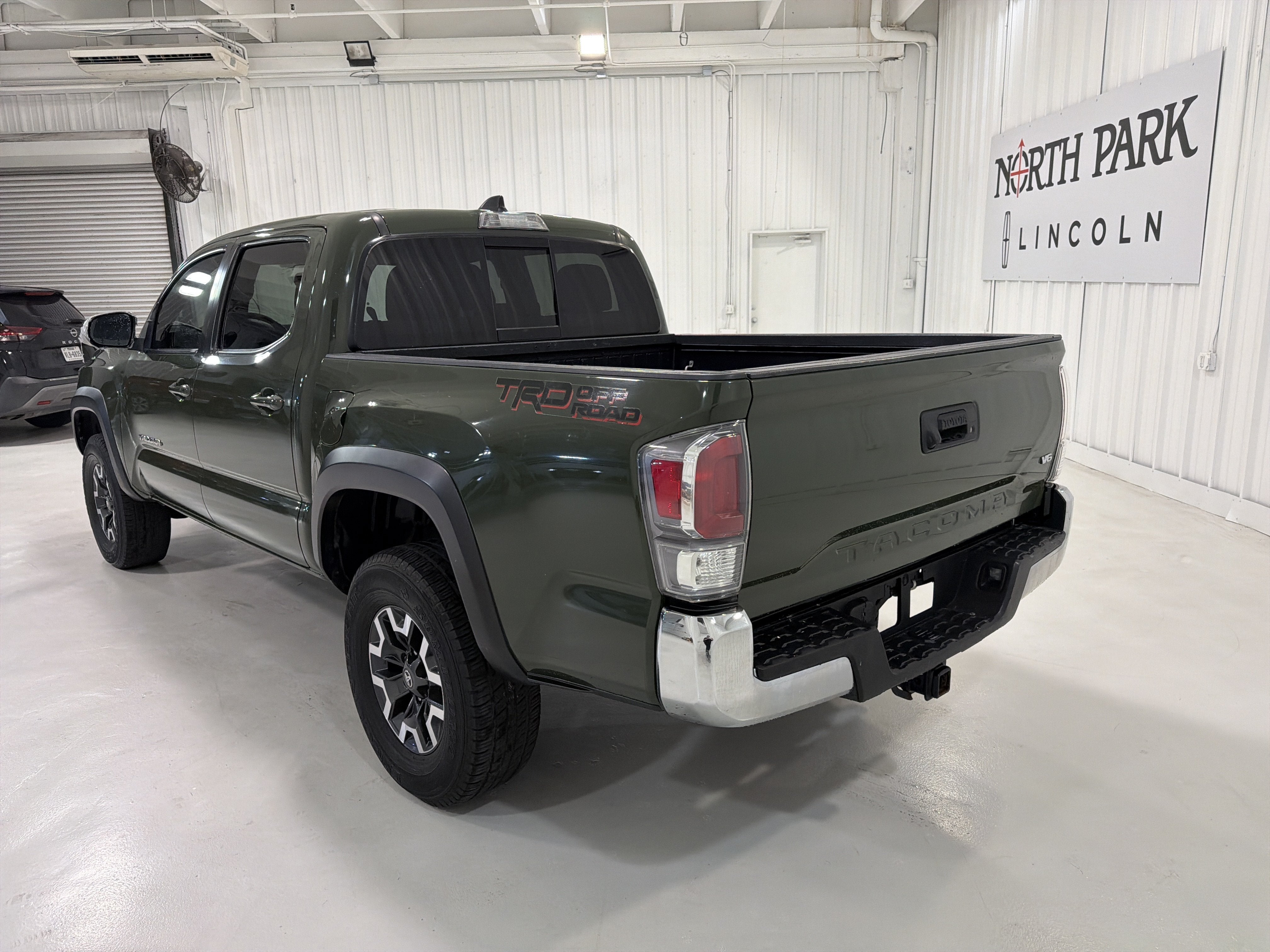 2022 Toyota Tacoma 2WD TRD Off-Road