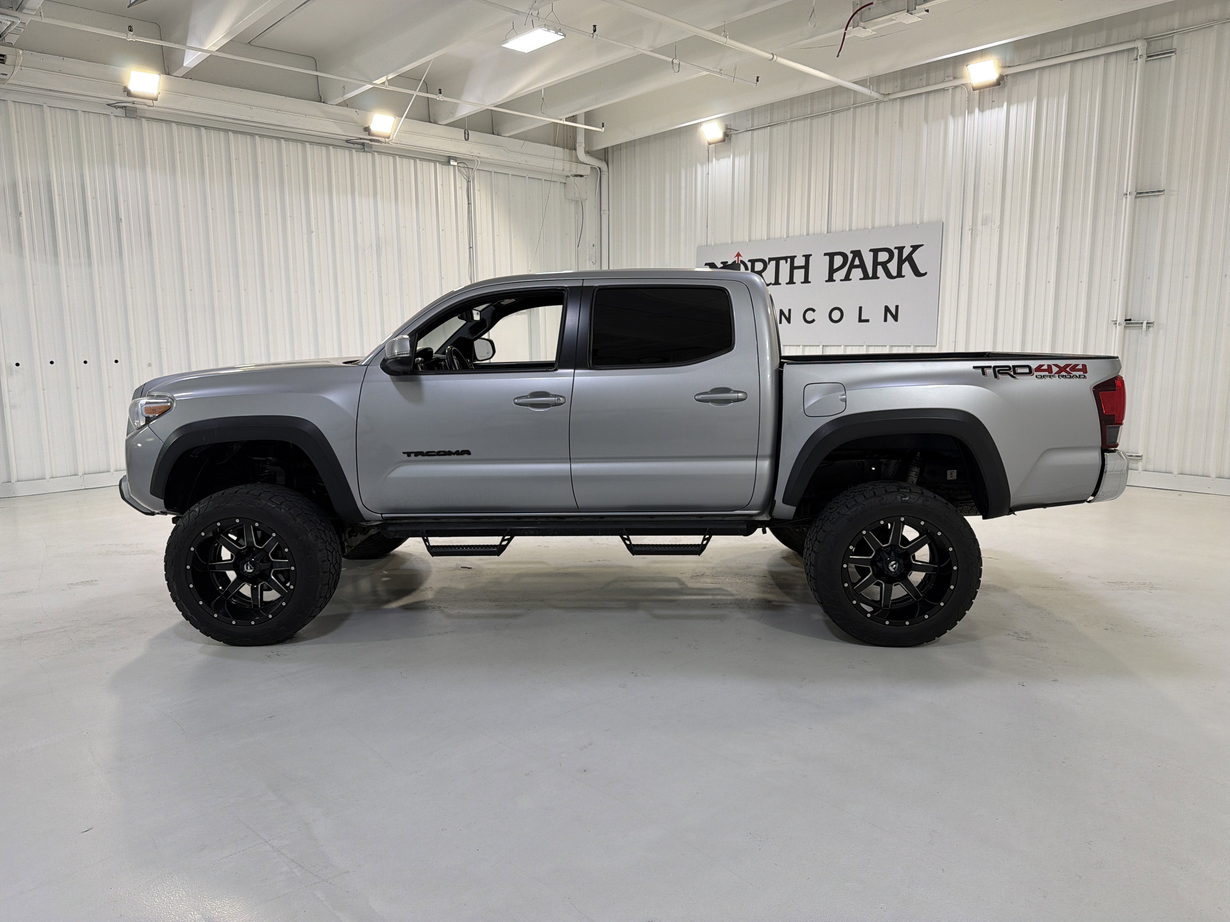 2018 Toyota Tacoma TRD Off-Road
