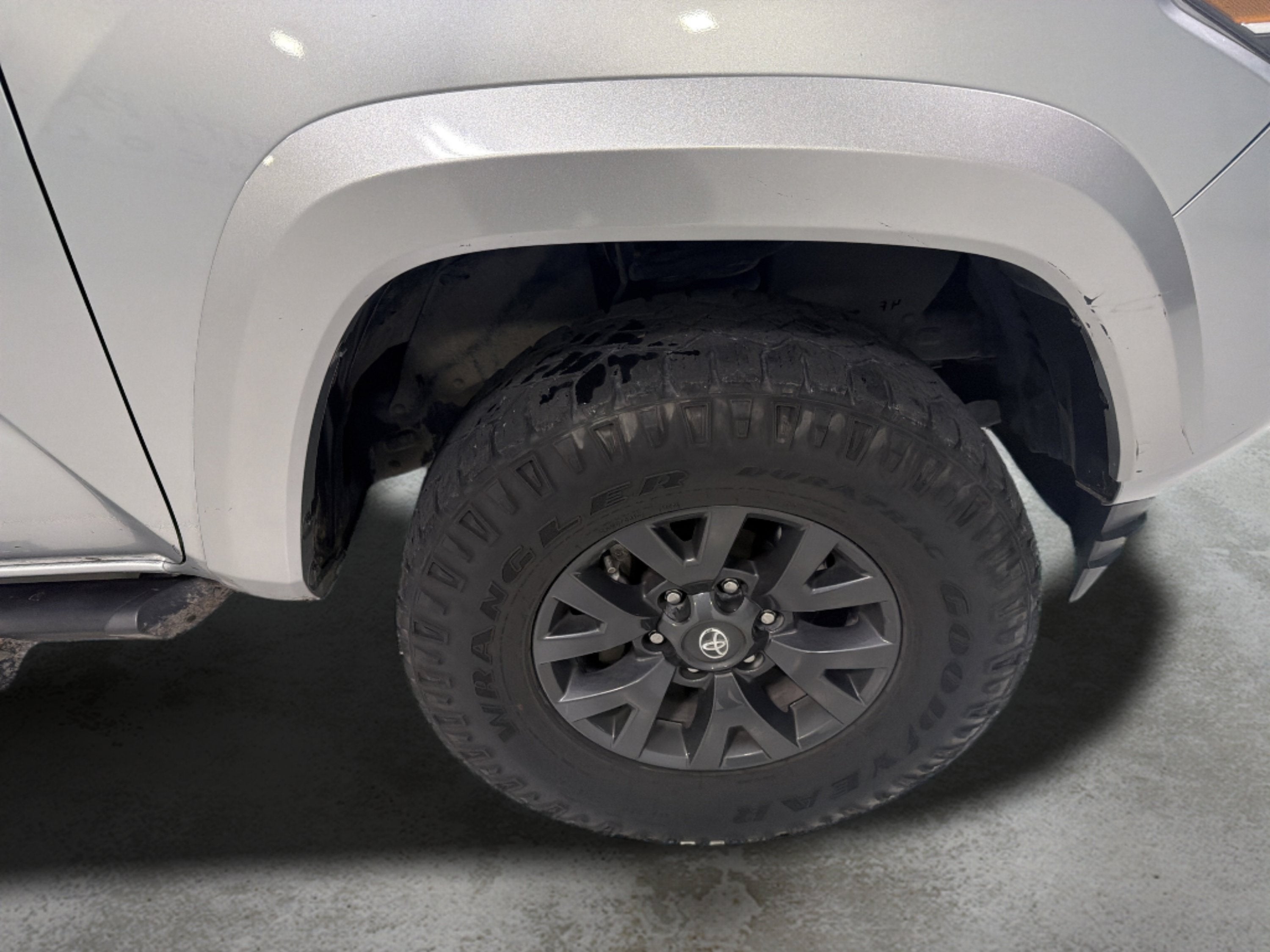 2023 Toyota Tacoma 2WD SR5