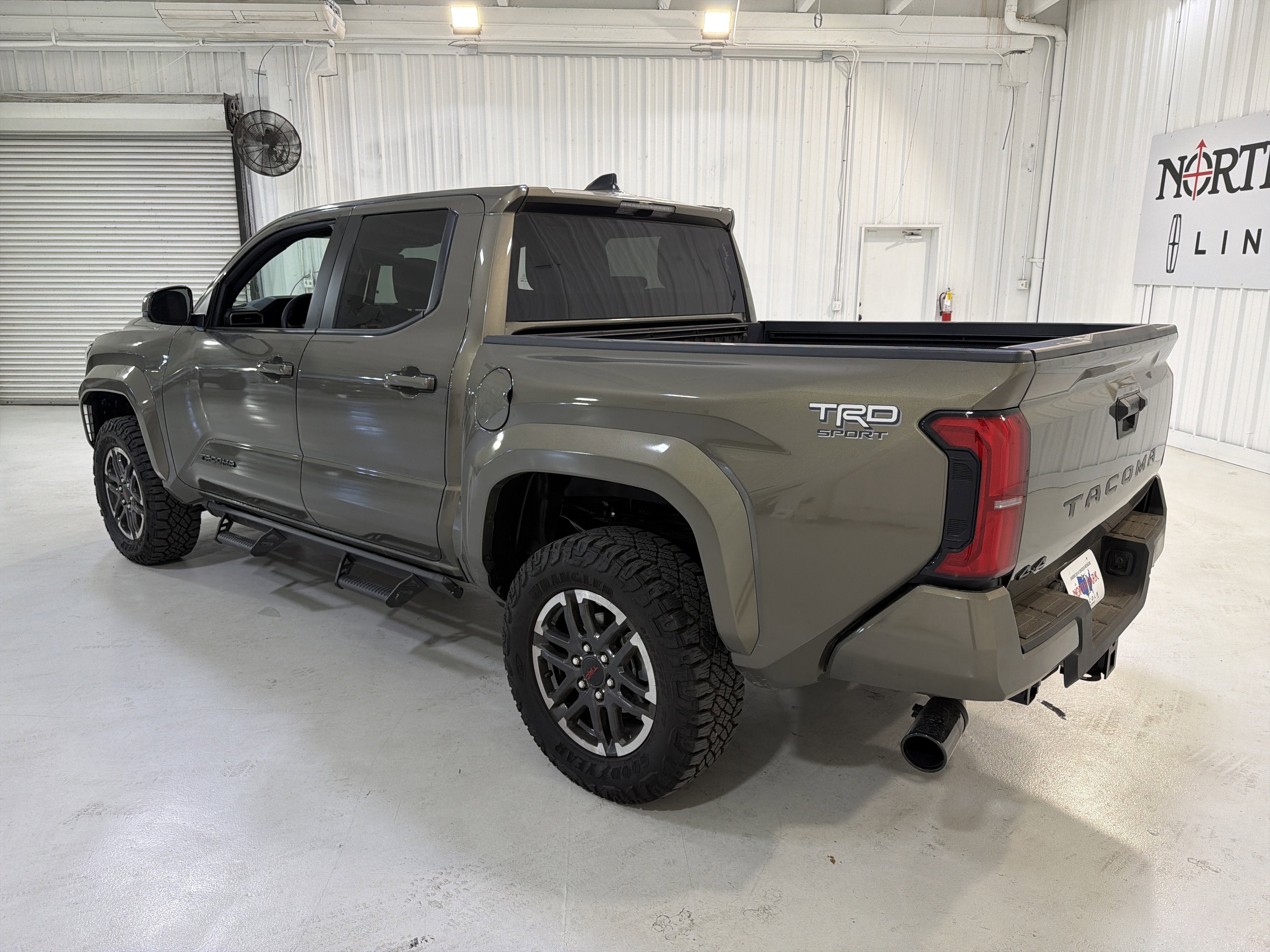 2025 Toyota Tacoma 4WD TRD Sport