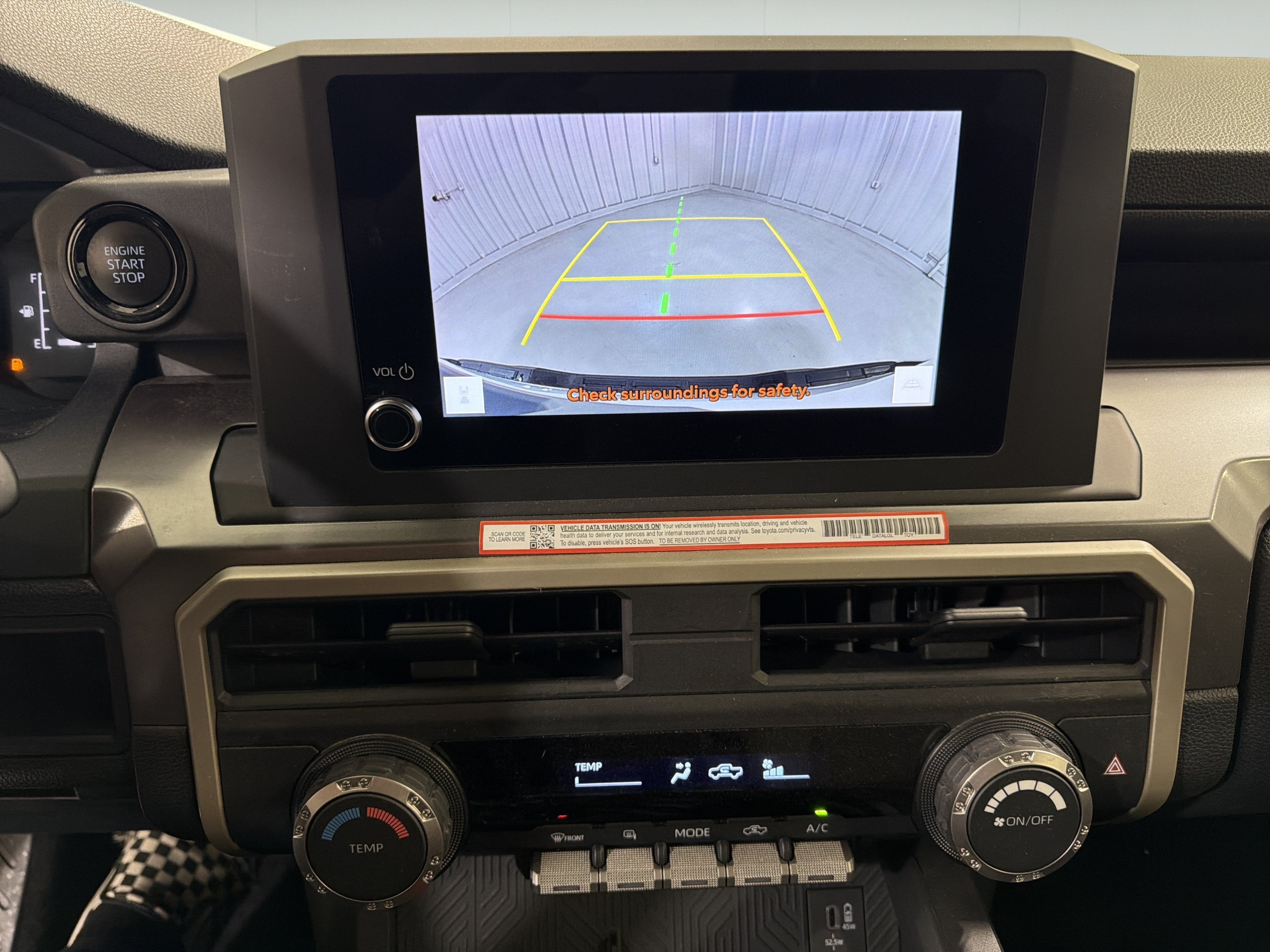 2025 Toyota Tacoma 4WD SR5