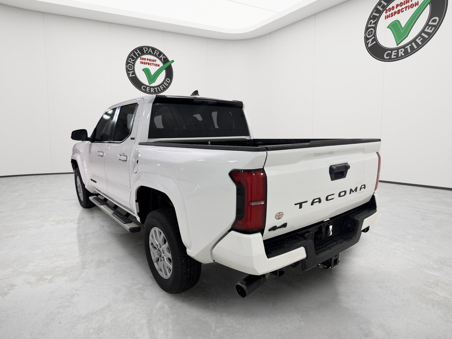 2025 Toyota Tacoma 4WD SR5