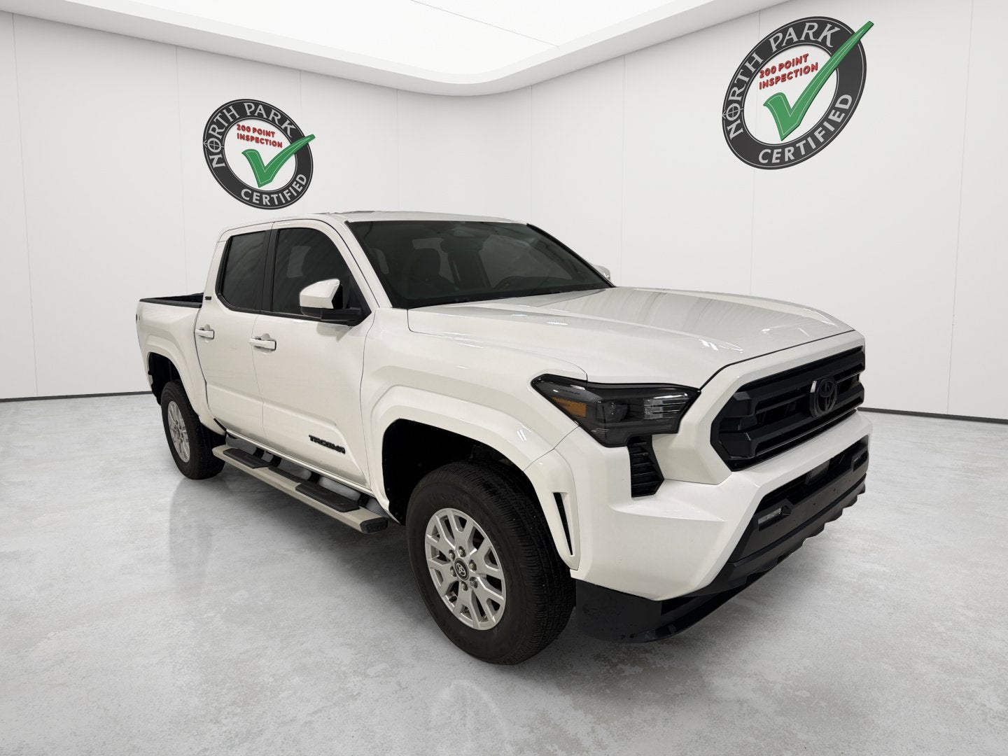 2025 Toyota Tacoma 4WD SR5