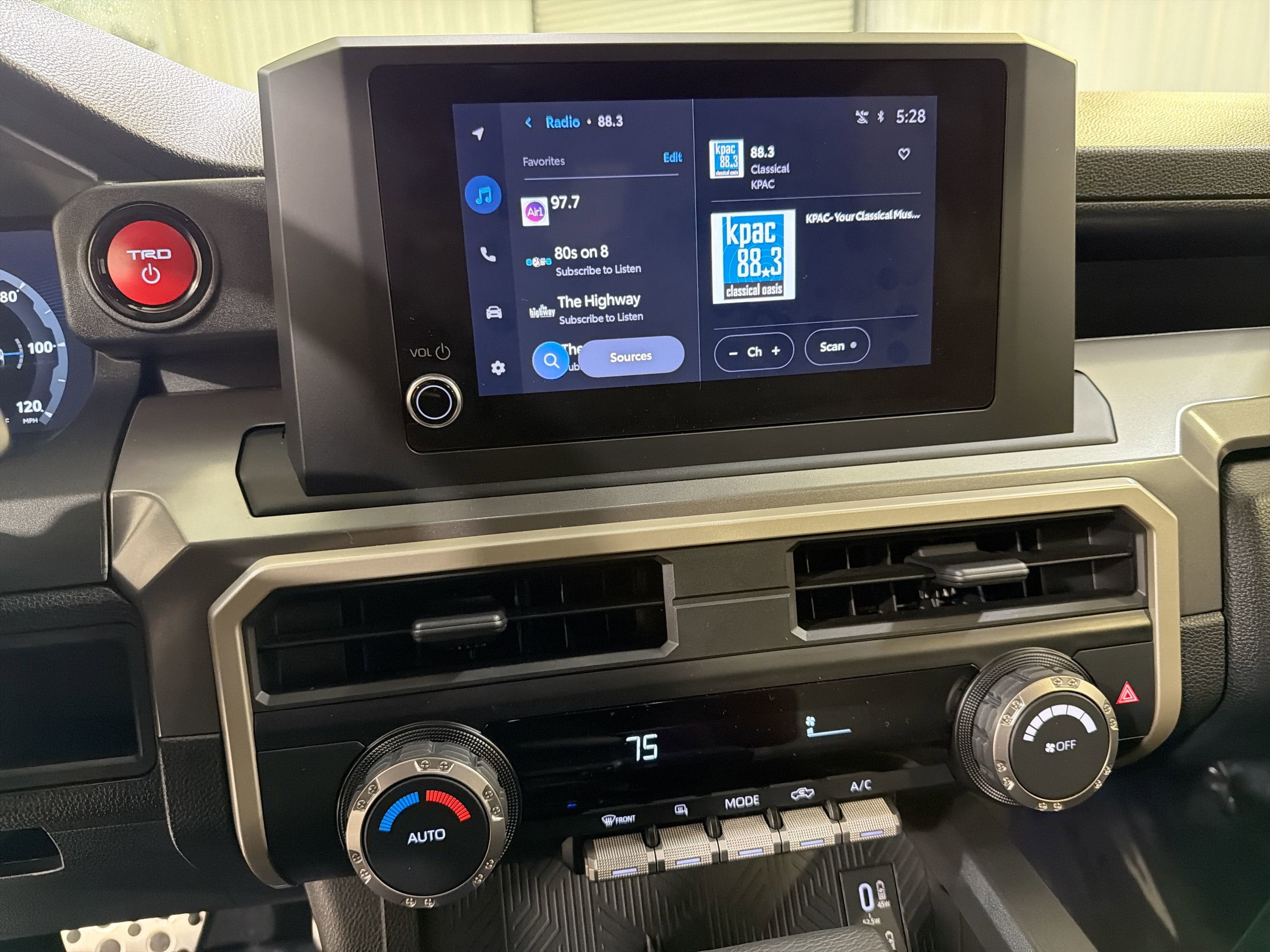 2024 Toyota Tacoma 4WD TRD Sport