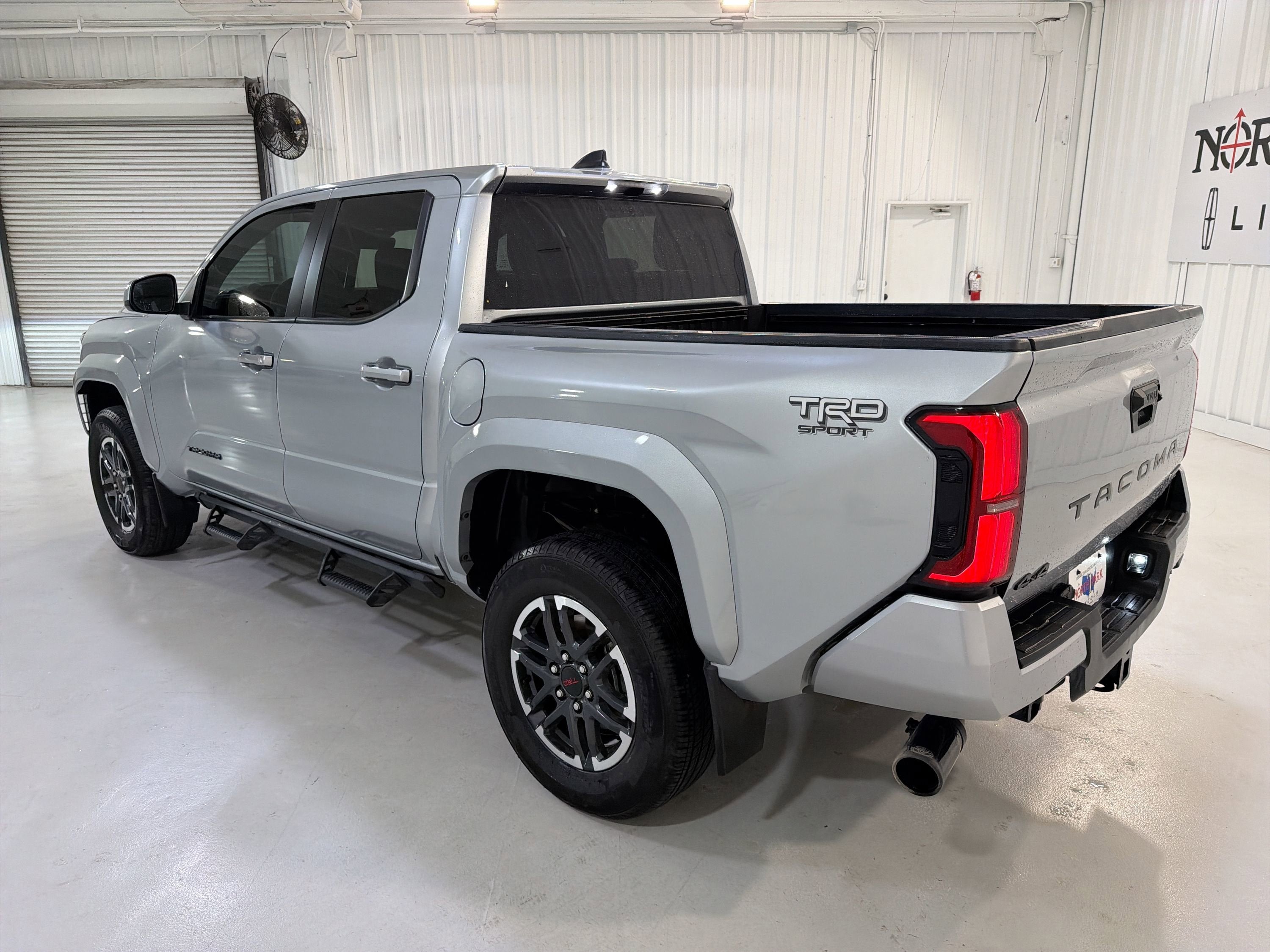 2024 Toyota Tacoma 4WD TRD Sport