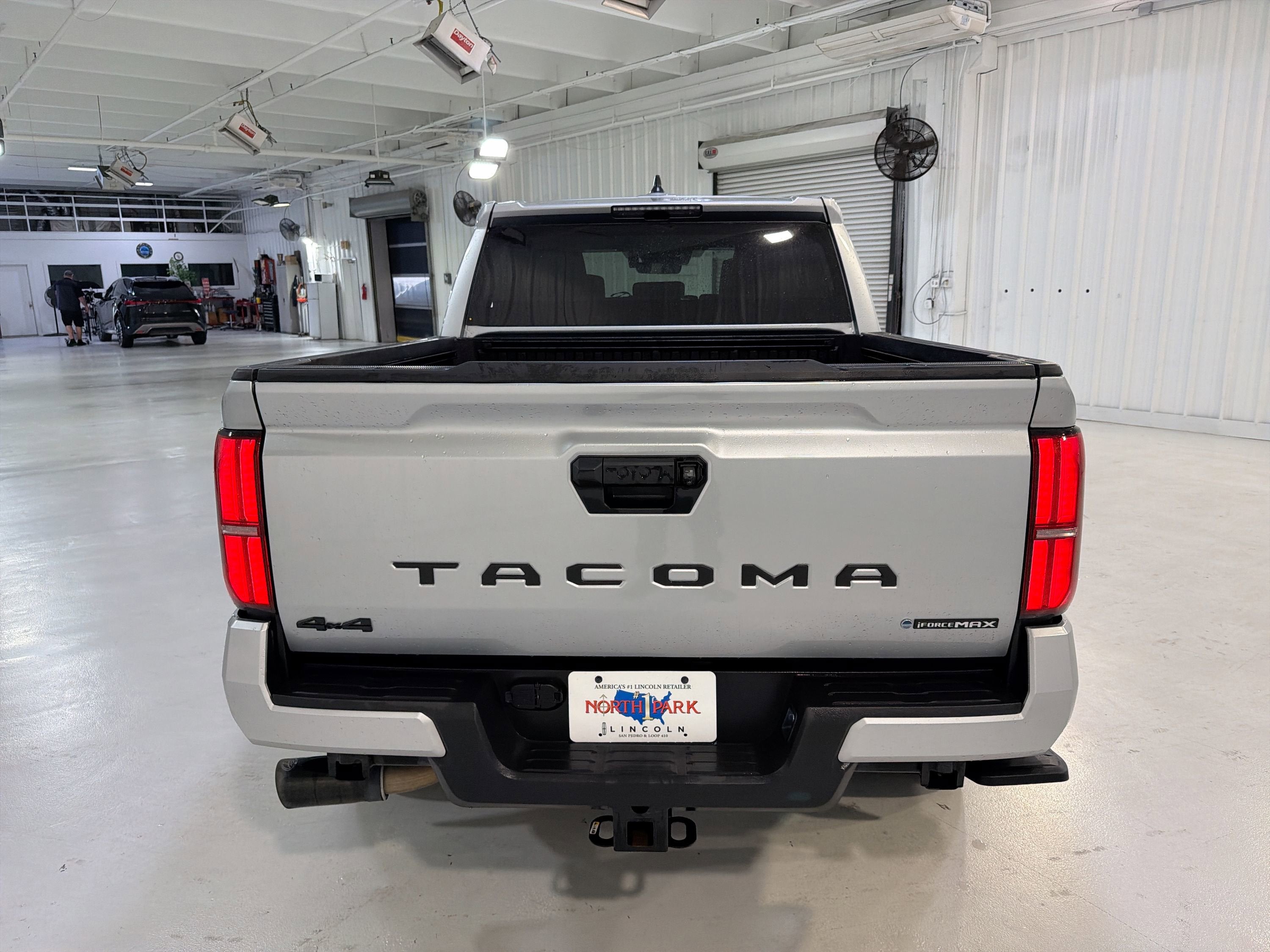 2024 Toyota Tacoma 4WD TRD Sport