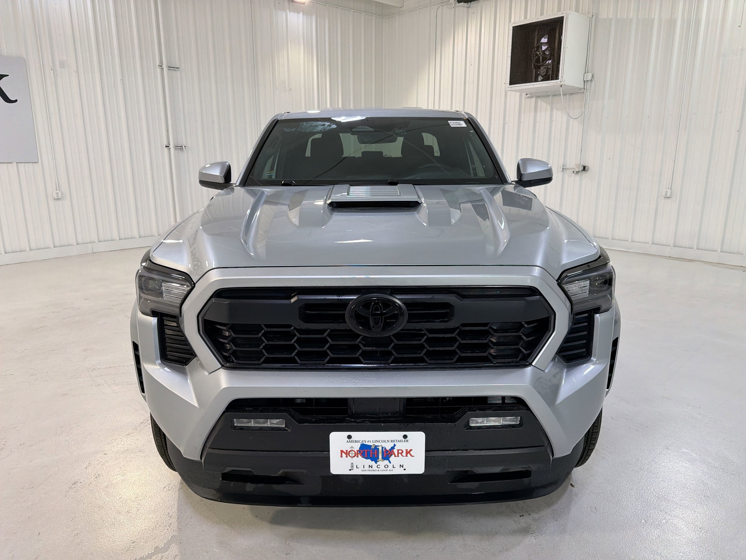 2024 Toyota Tacoma 4WD TRD Sport