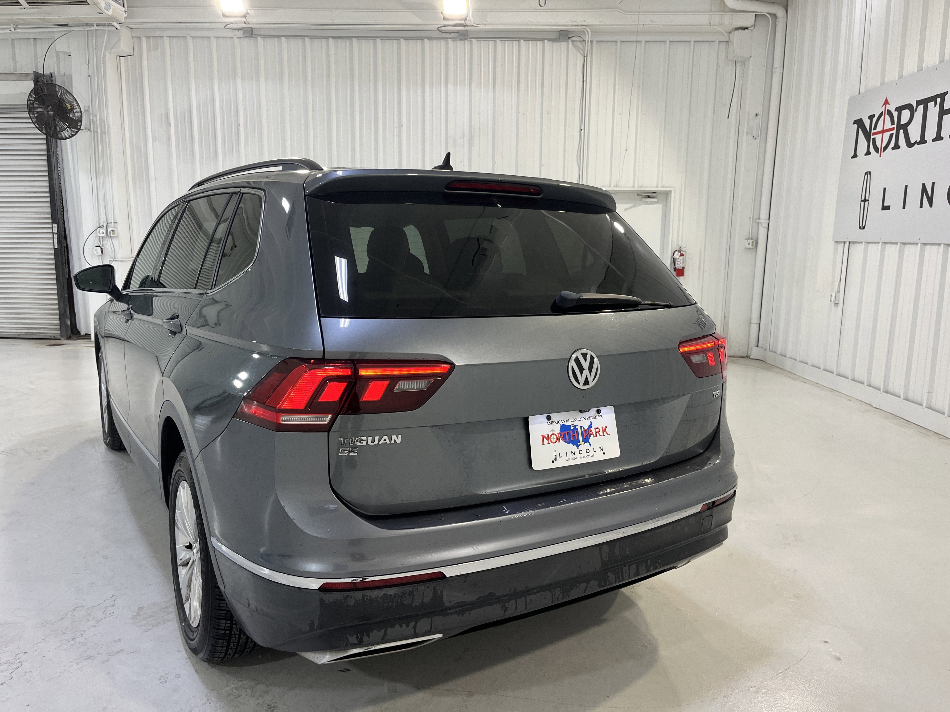 2018 Volkswagen Tiguan 2.0T SE