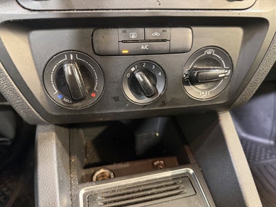 2015 Volkswagen Jetta 2.0L S