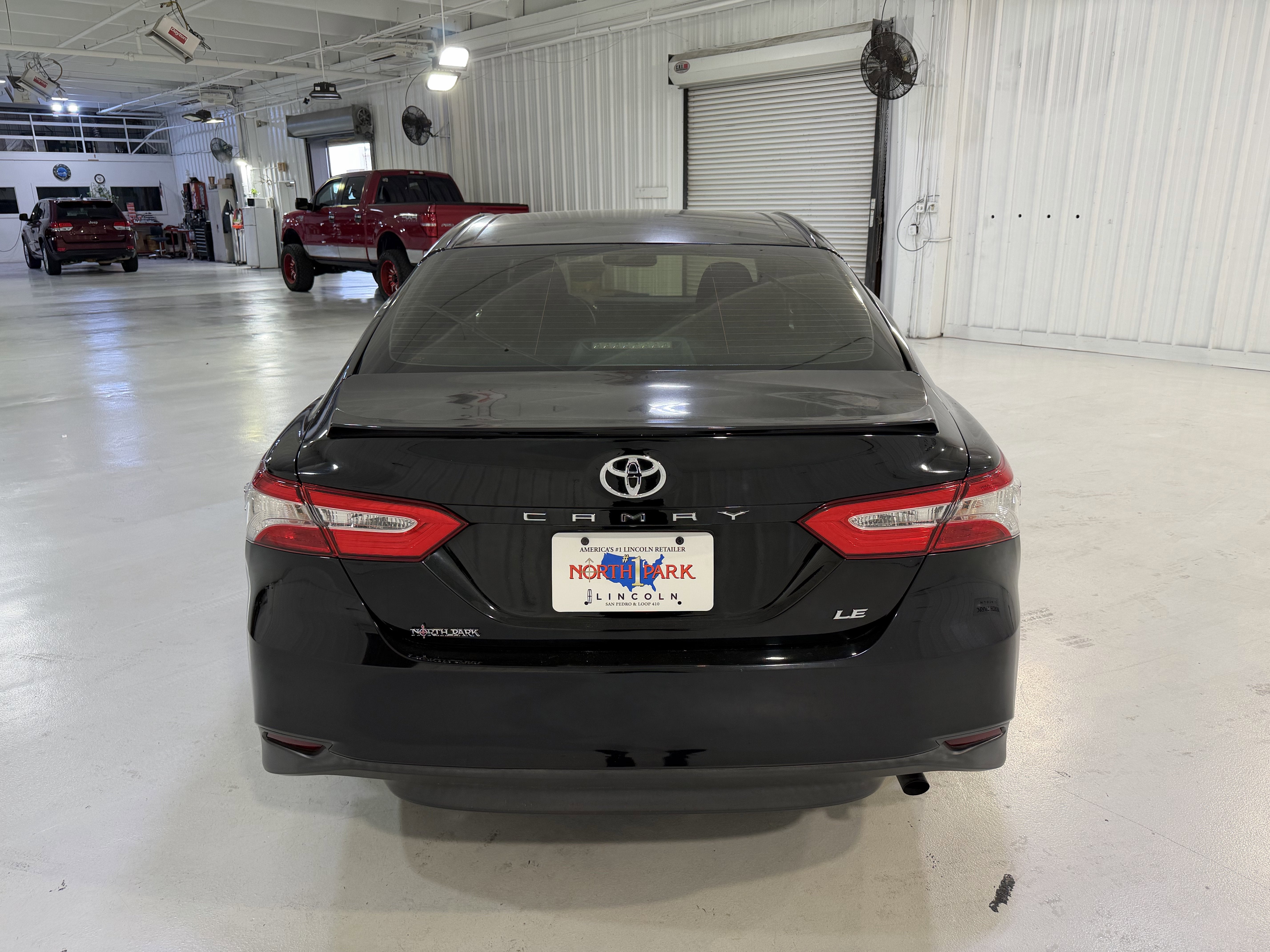 2018 Toyota Camry SE