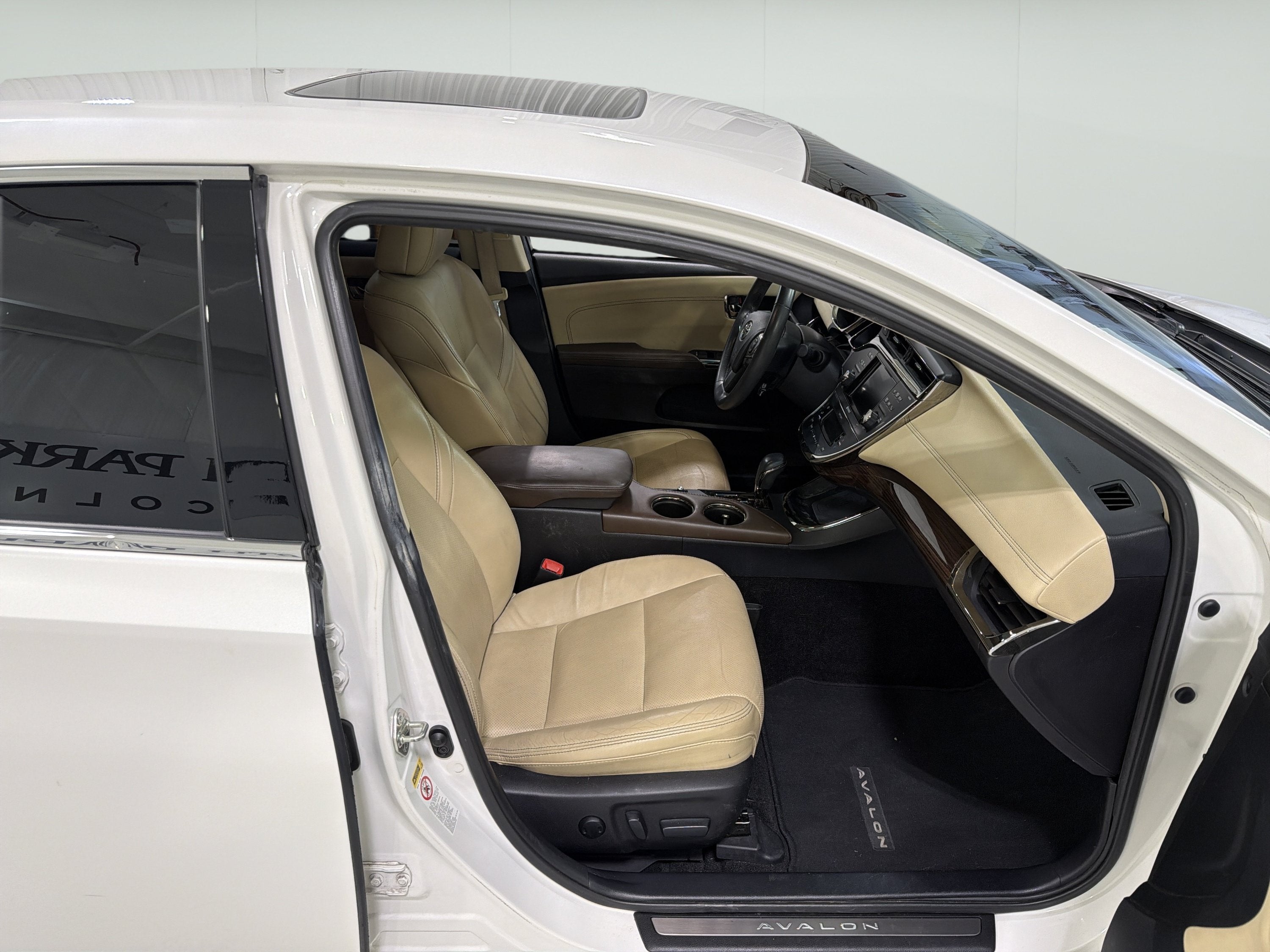 2014 Toyota Avalon Hybrid Limited