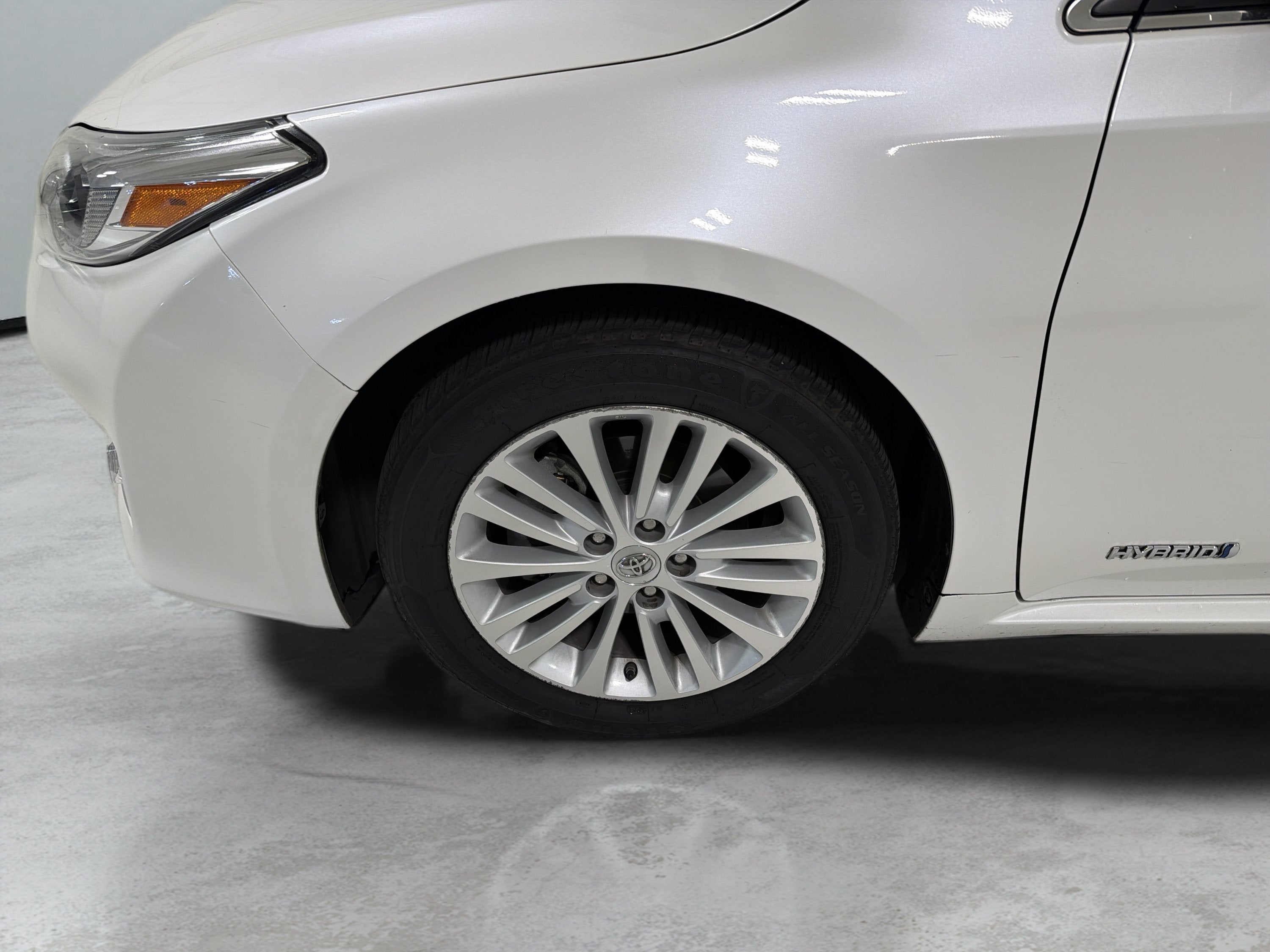 2014 Toyota Avalon Hybrid Limited