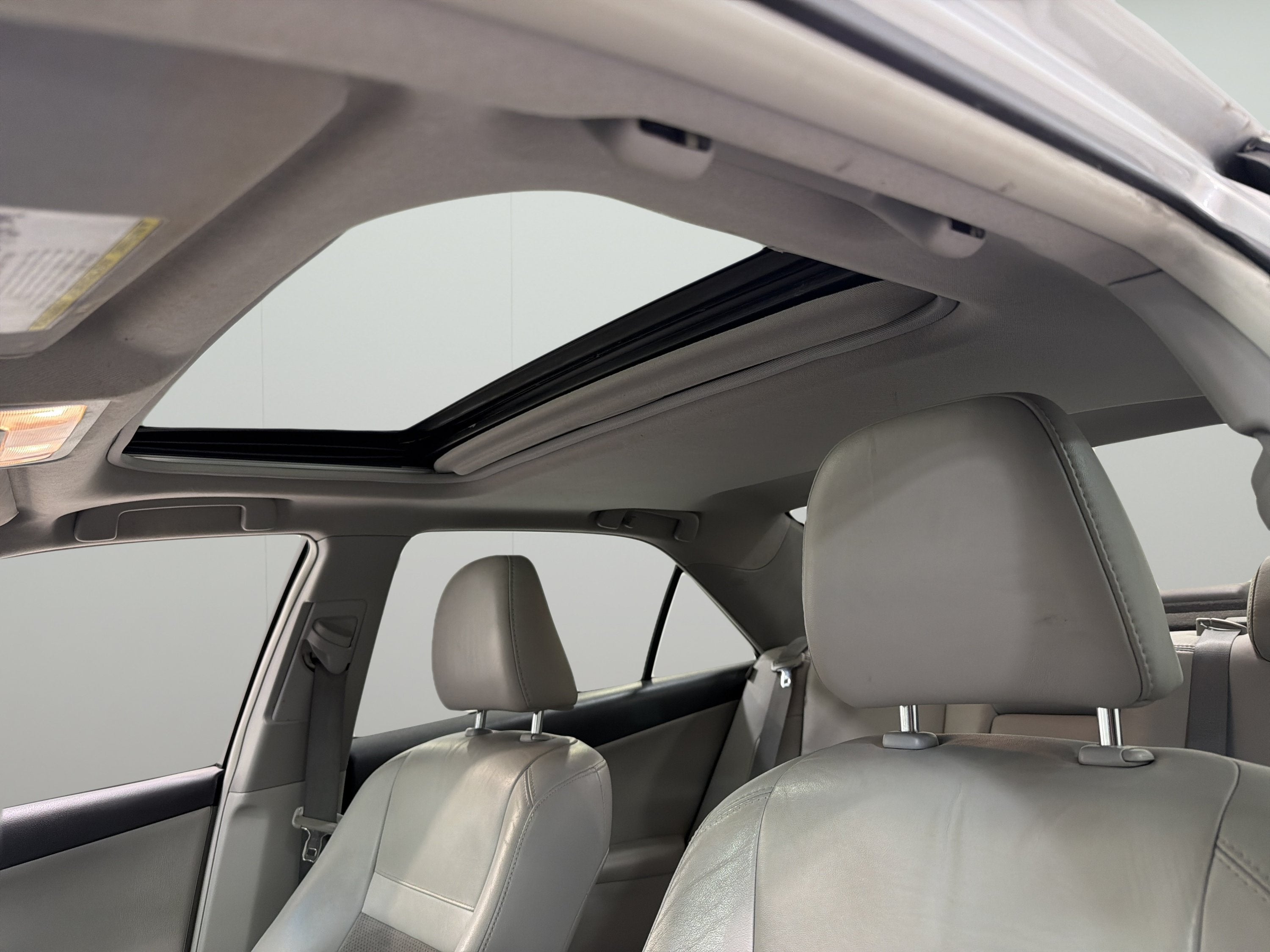 2012 Toyota Camry Hybrid XLE