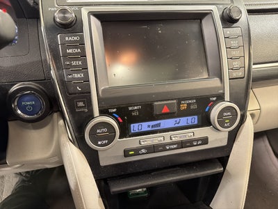 2012 Toyota Camry Hybrid XLE