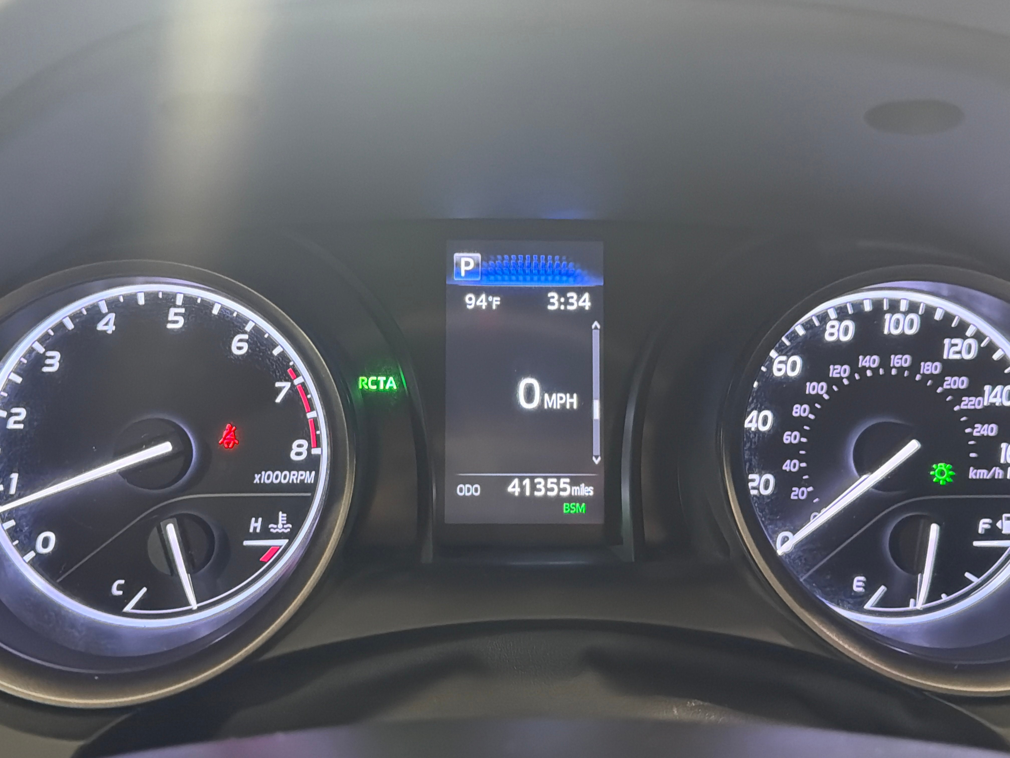 2023 Toyota Camry SE