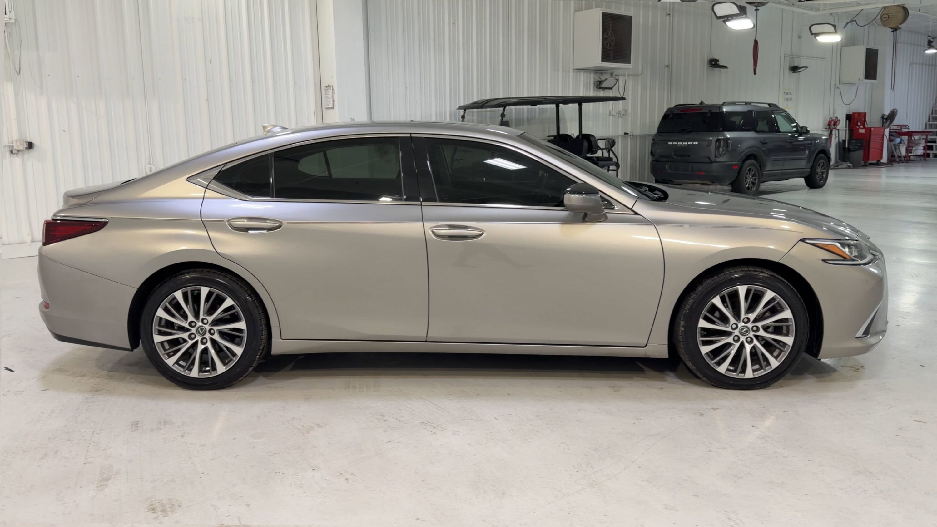 2019 Lexus ES 350 Ultra Luxury