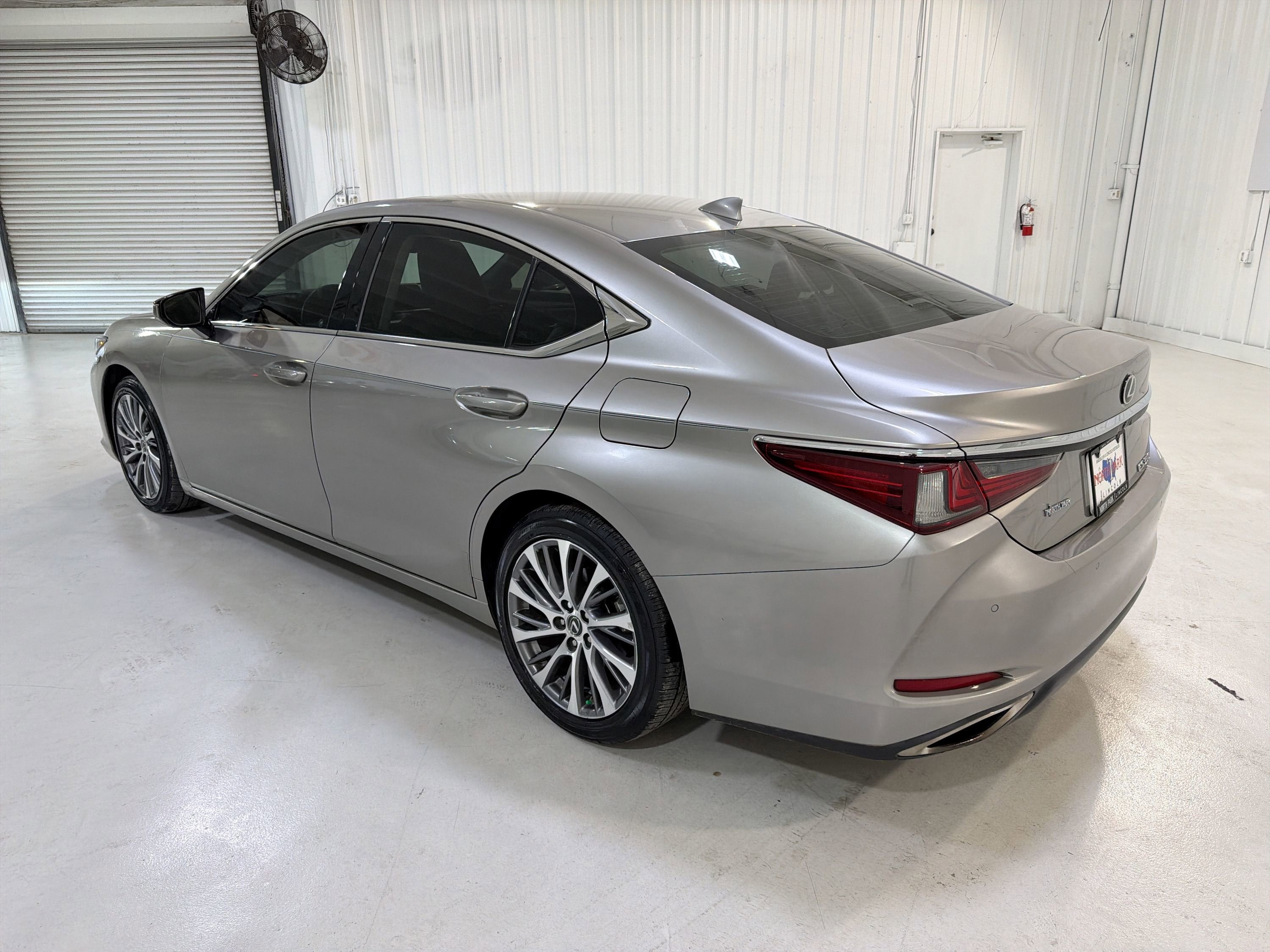 2019 Lexus ES 350 Ultra Luxury