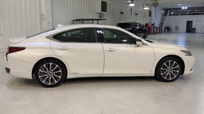 2020 Lexus ES ES 300h