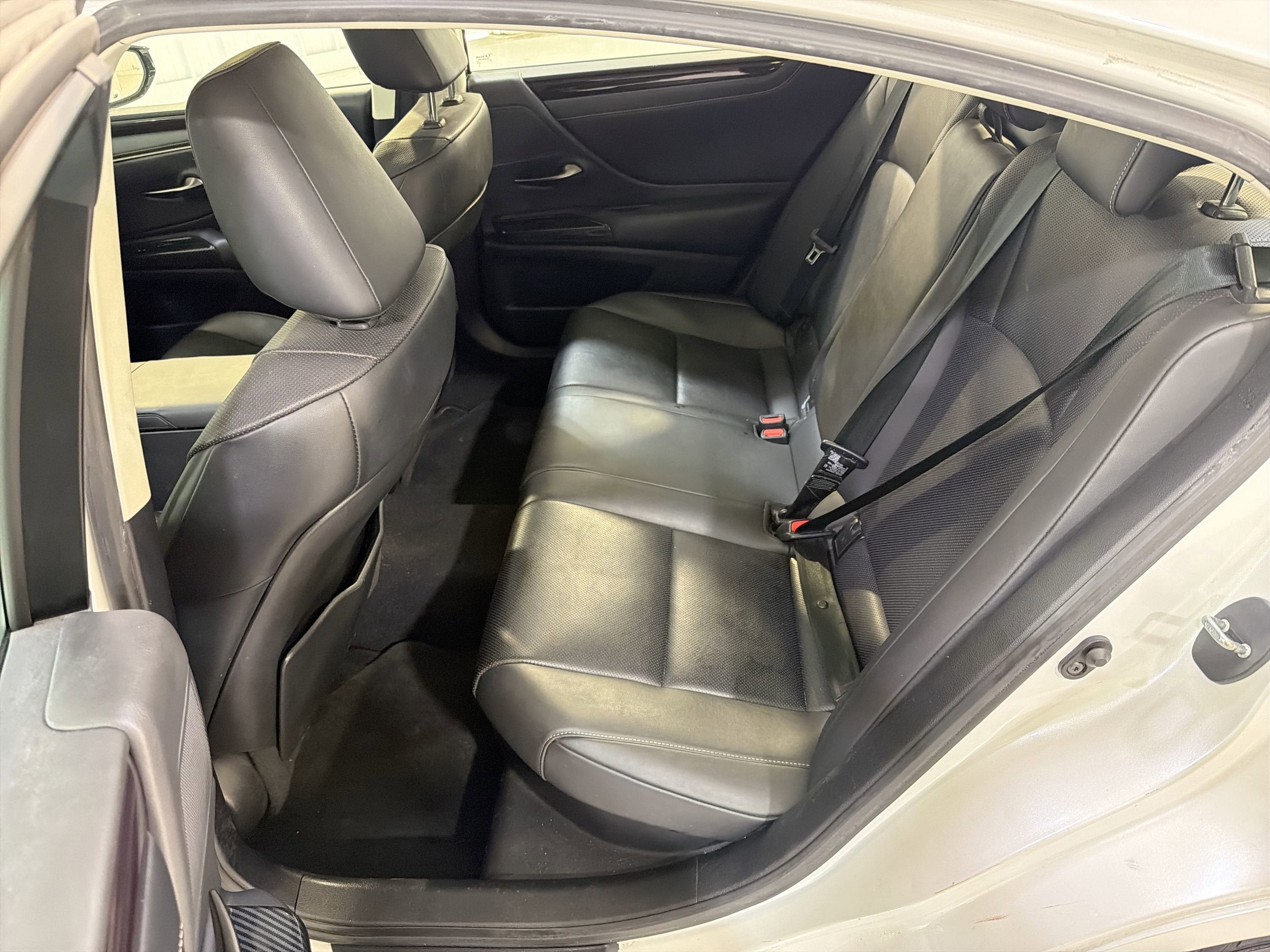 2020 Lexus ES ES 300h