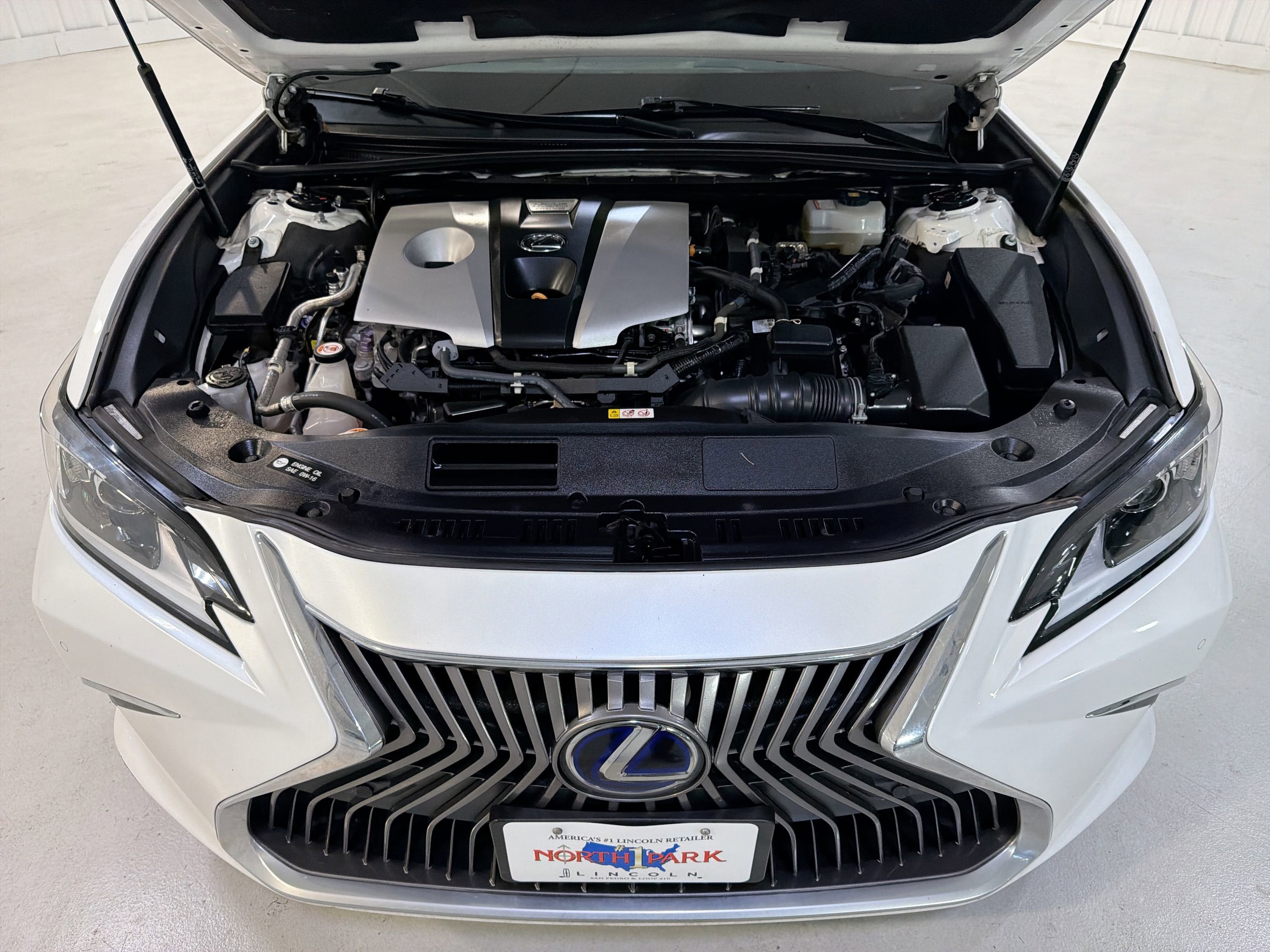 2020 Lexus ES ES 300h