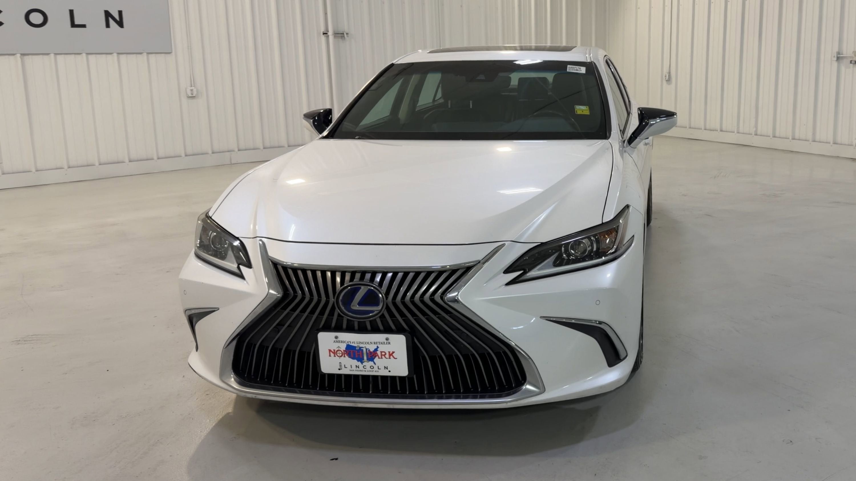 2020 Lexus ES ES 300h