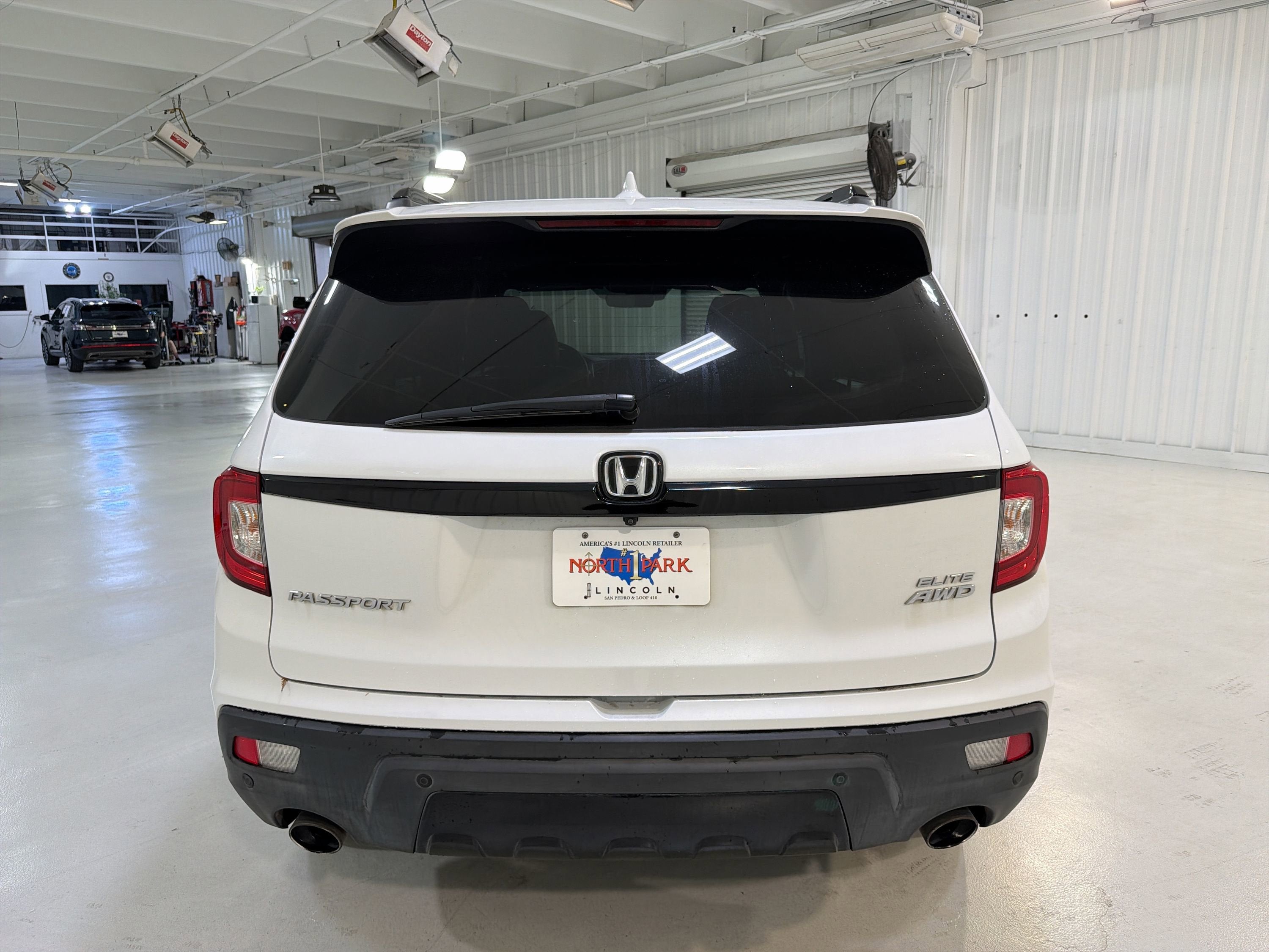 2021 Honda Passport Elite