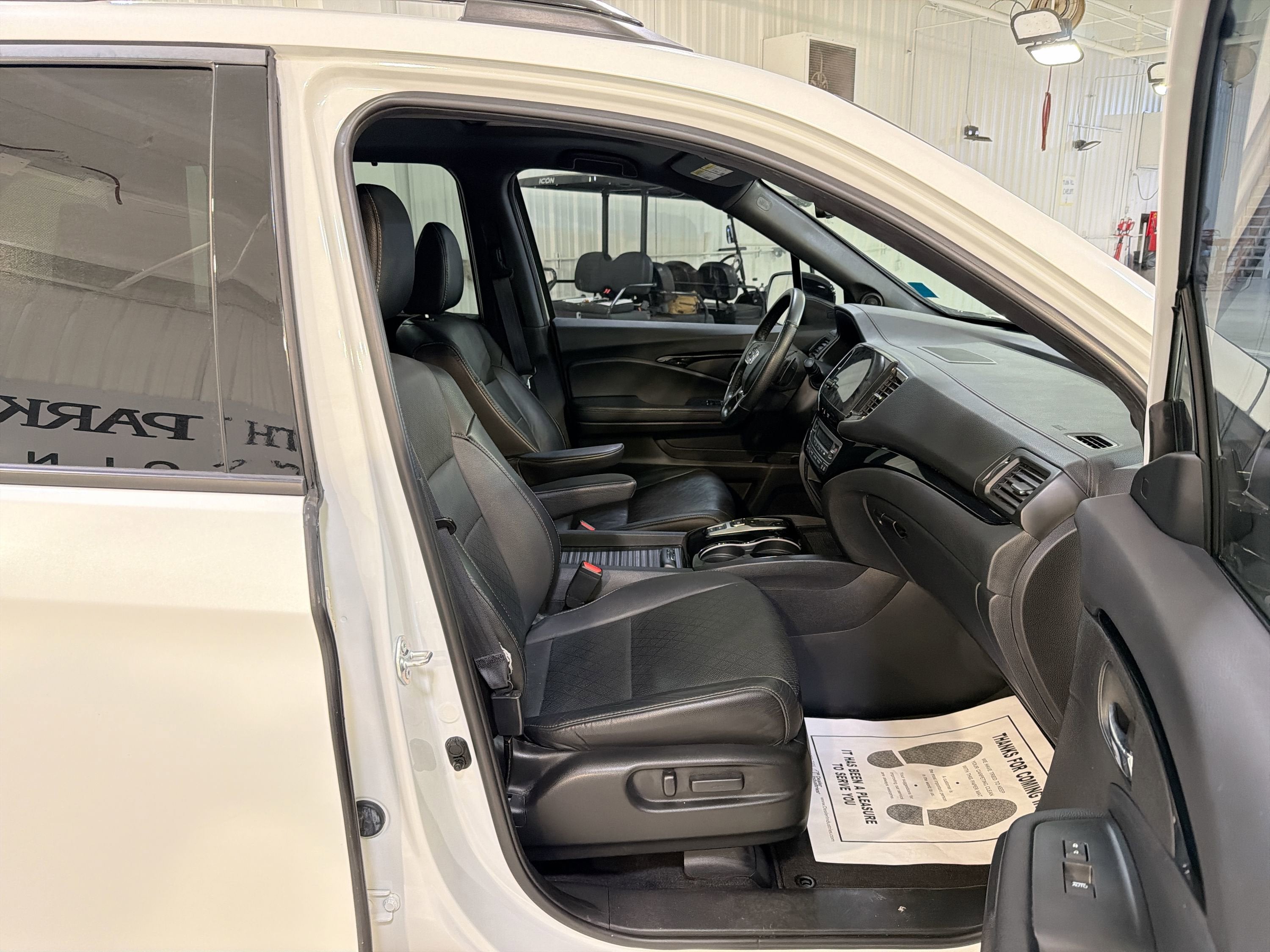 2021 Honda Passport Elite