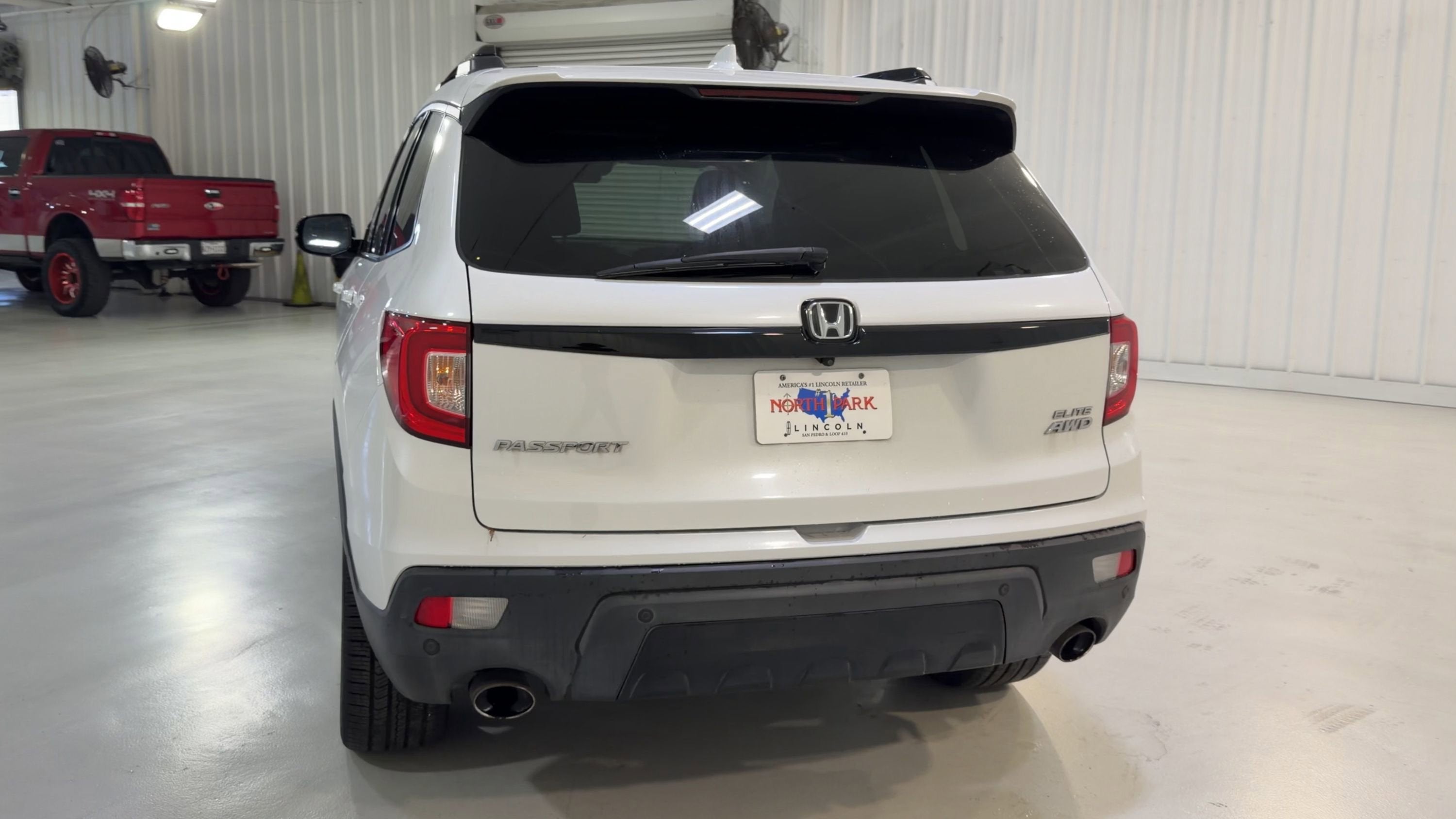 2021 Honda Passport Elite