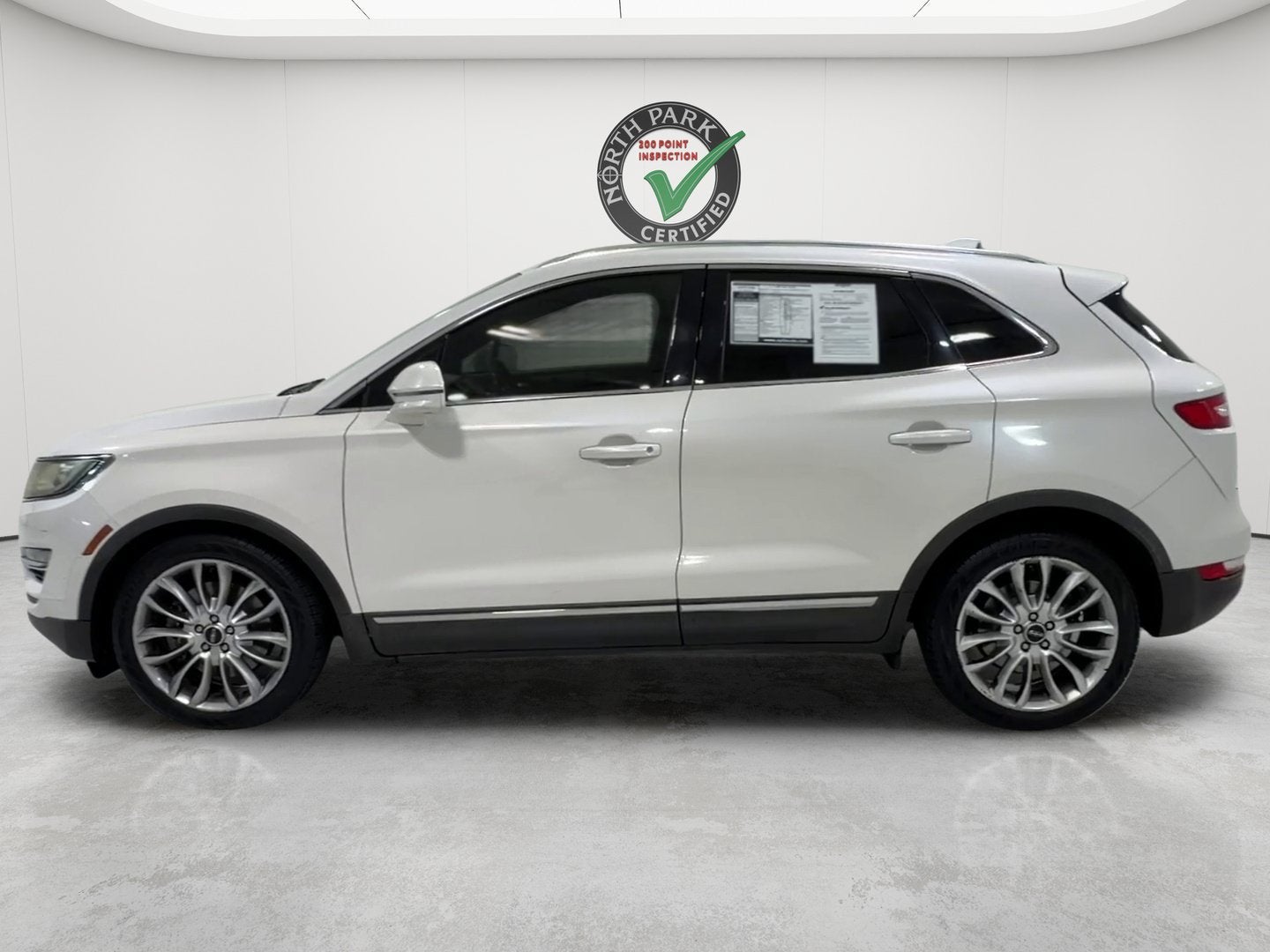 2015 Lincoln MKC Base