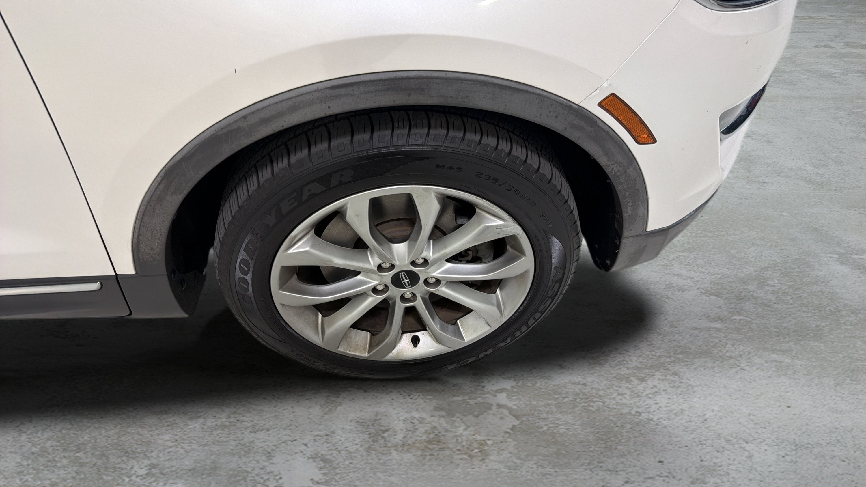 2015 Lincoln MKC Base