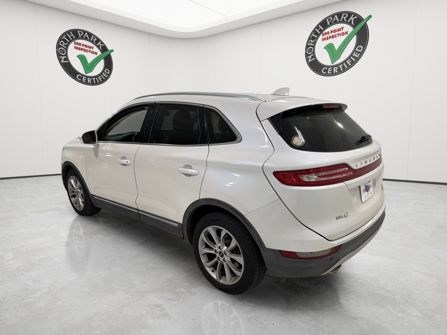 2015 Lincoln MKC Base