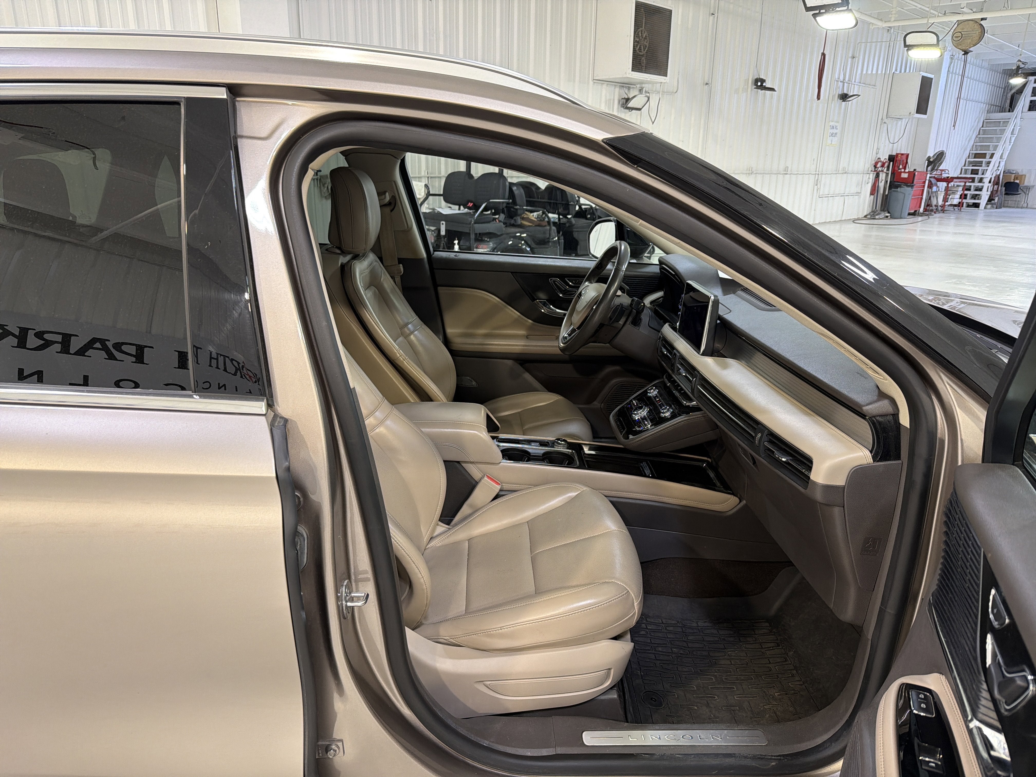 2020 Lincoln Corsair Standard