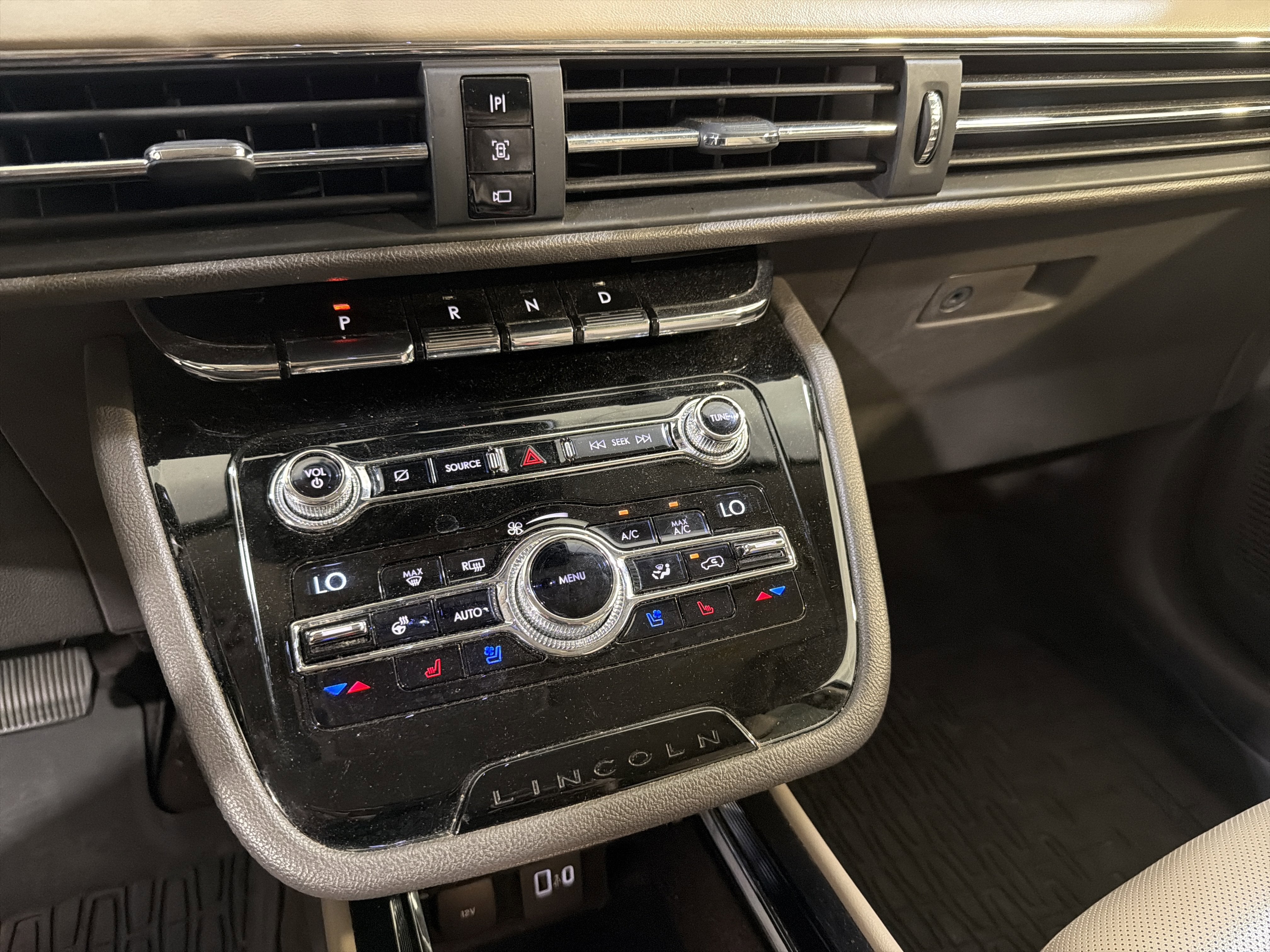 2020 Lincoln Corsair Standard